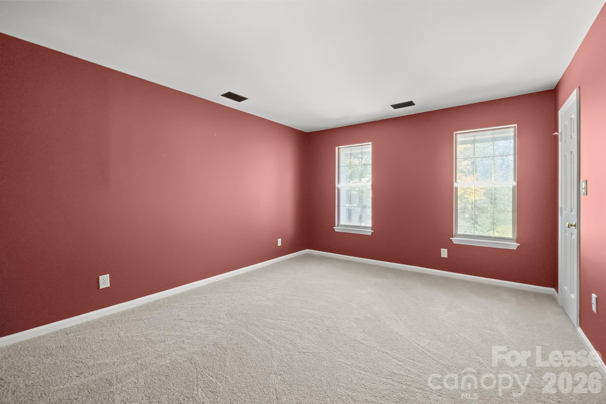 Single Family Residence at 9106 Torrence Crossing Drive, Huntersville, photo 19 of 36