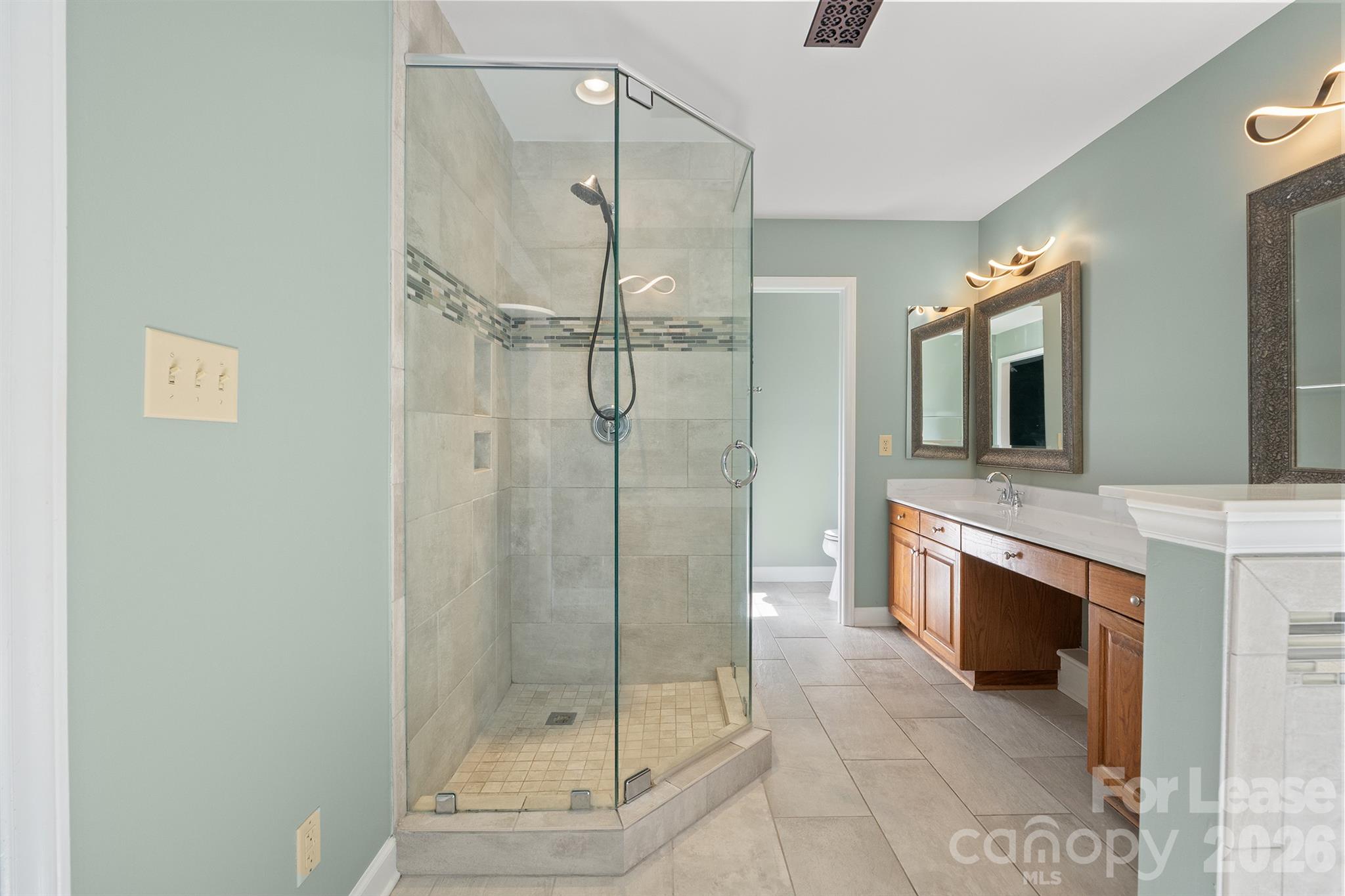 Single Family Residence at 9106 Torrence Crossing Drive, Huntersville, photo 24 of 36