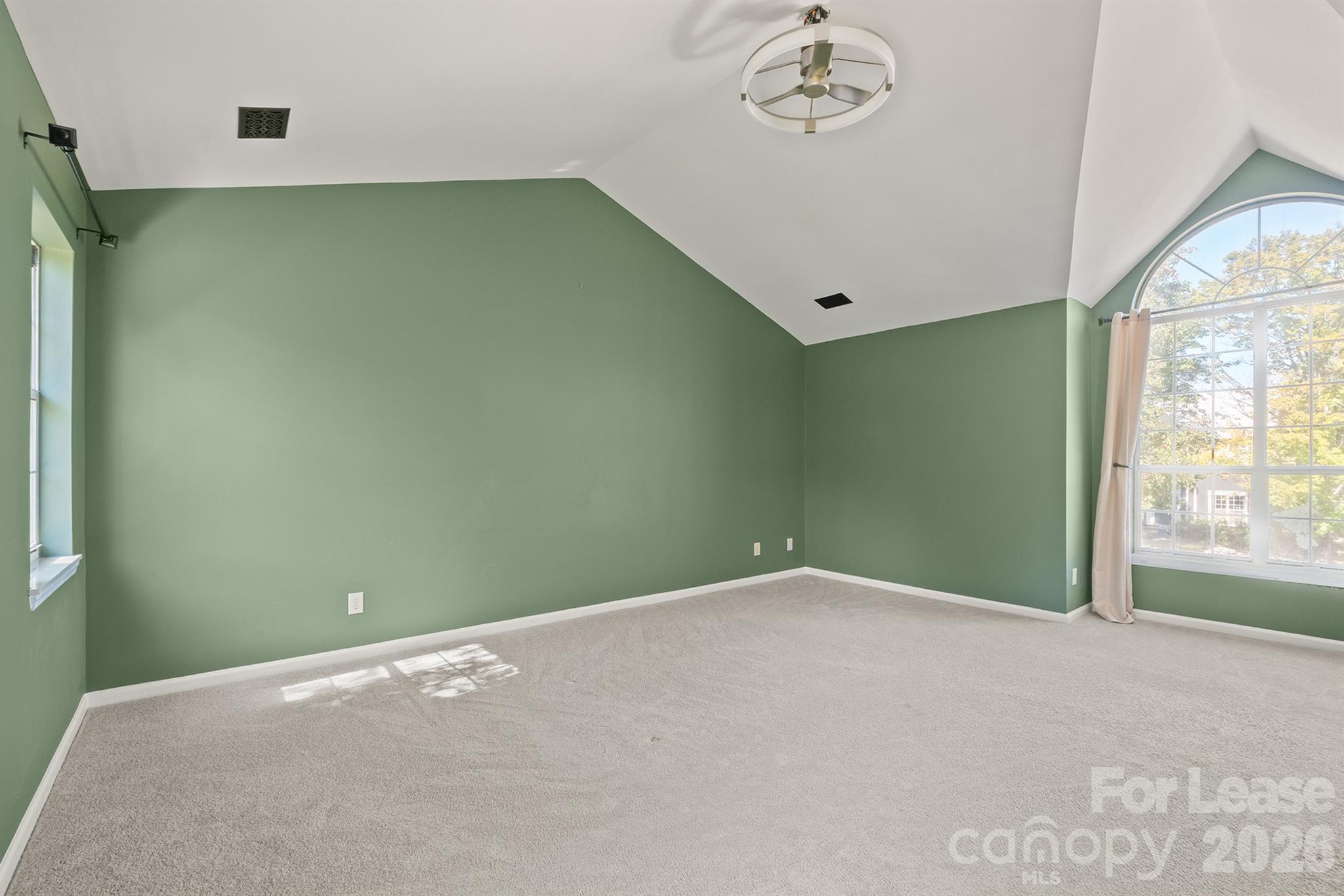Single Family Residence at 9106 Torrence Crossing Drive, Huntersville, photo 27 of 36
