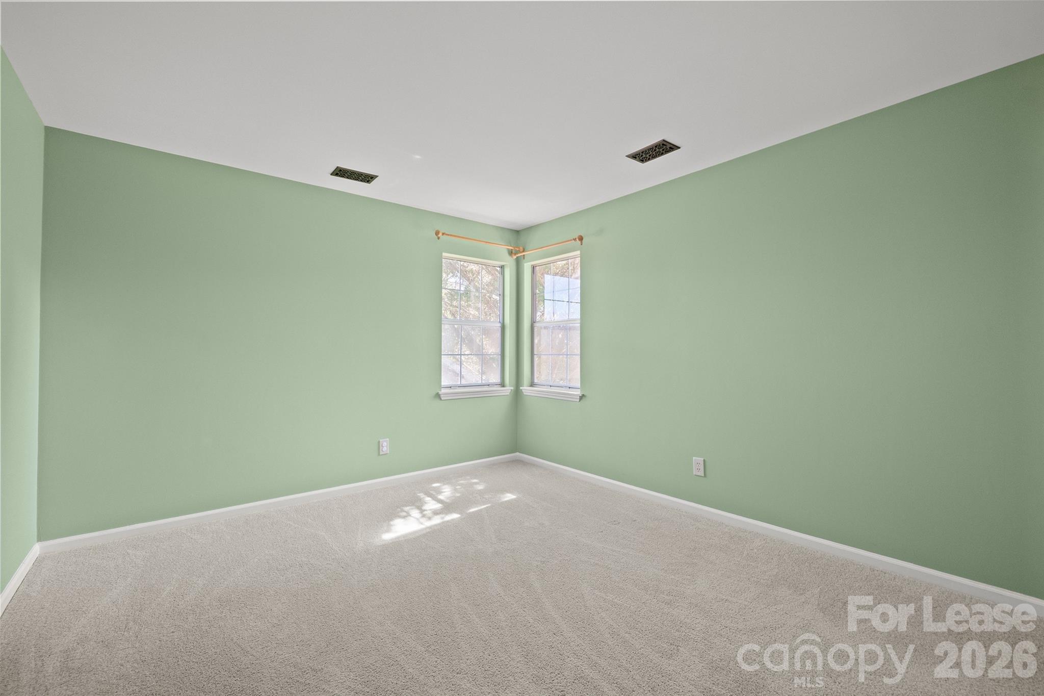 Single Family Residence at 9106 Torrence Crossing Drive, Huntersville, photo 32 of 36
