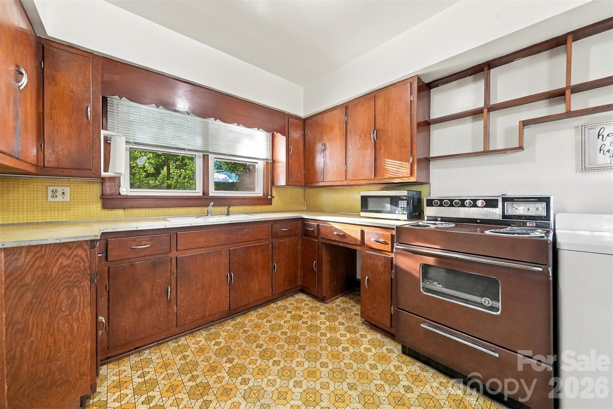 Double sink and lots of cabinets - 203 W 21st Street, Newton