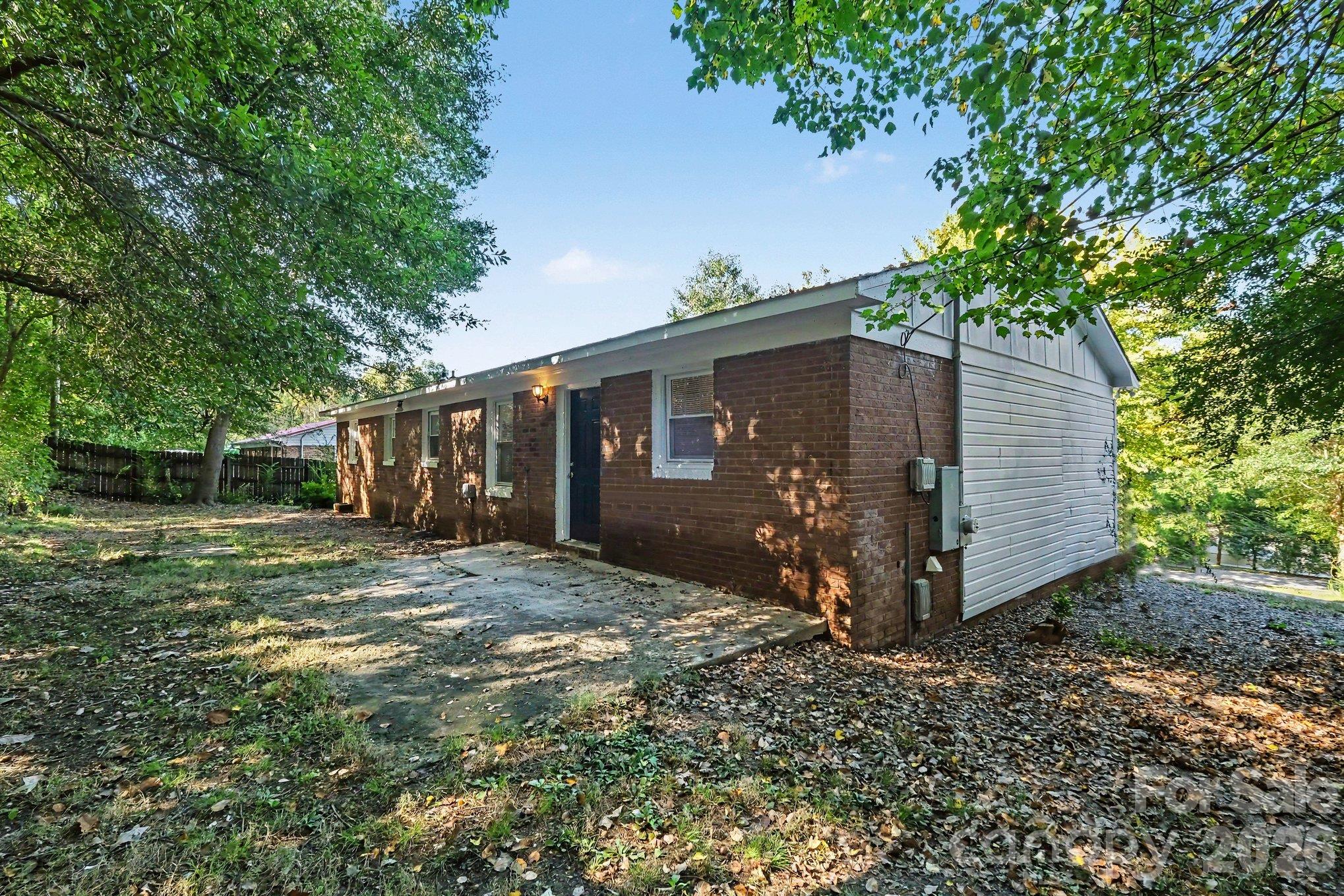 Single Family Residence at 306 Hubbard Street, Lincolnton, photo 29 of 33