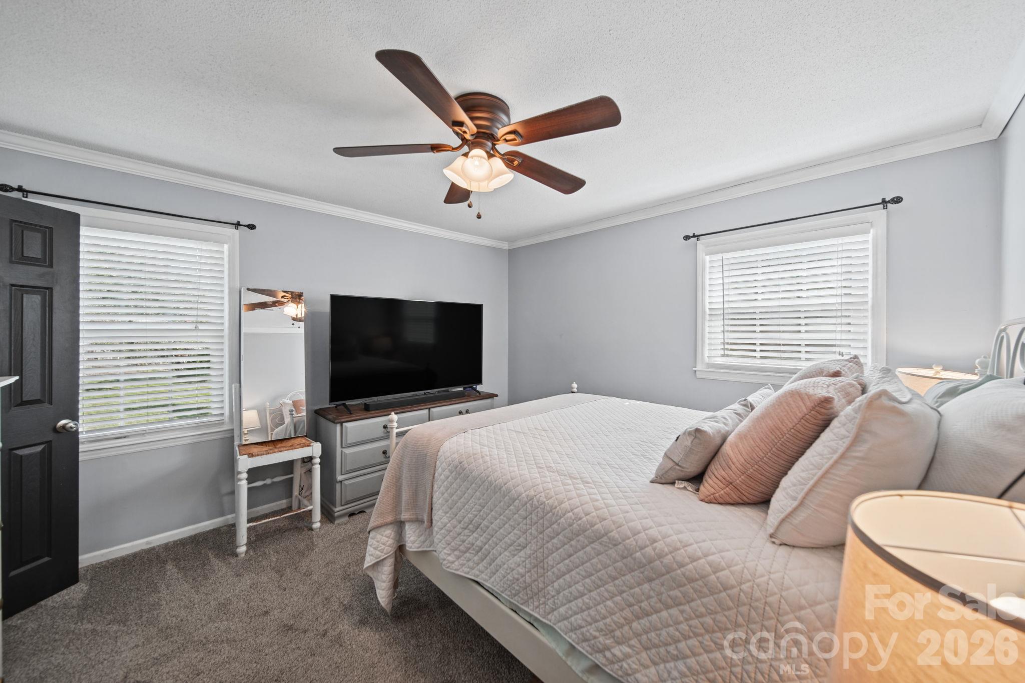 Single Family Residence at 3152 Erskine Drive, Gastonia, photo 28 of 40