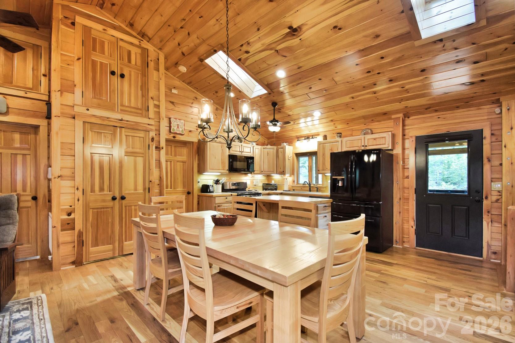 Single Family Residence at 2257 Quiet Creek Lane, Lenoir, photo 20 of 48