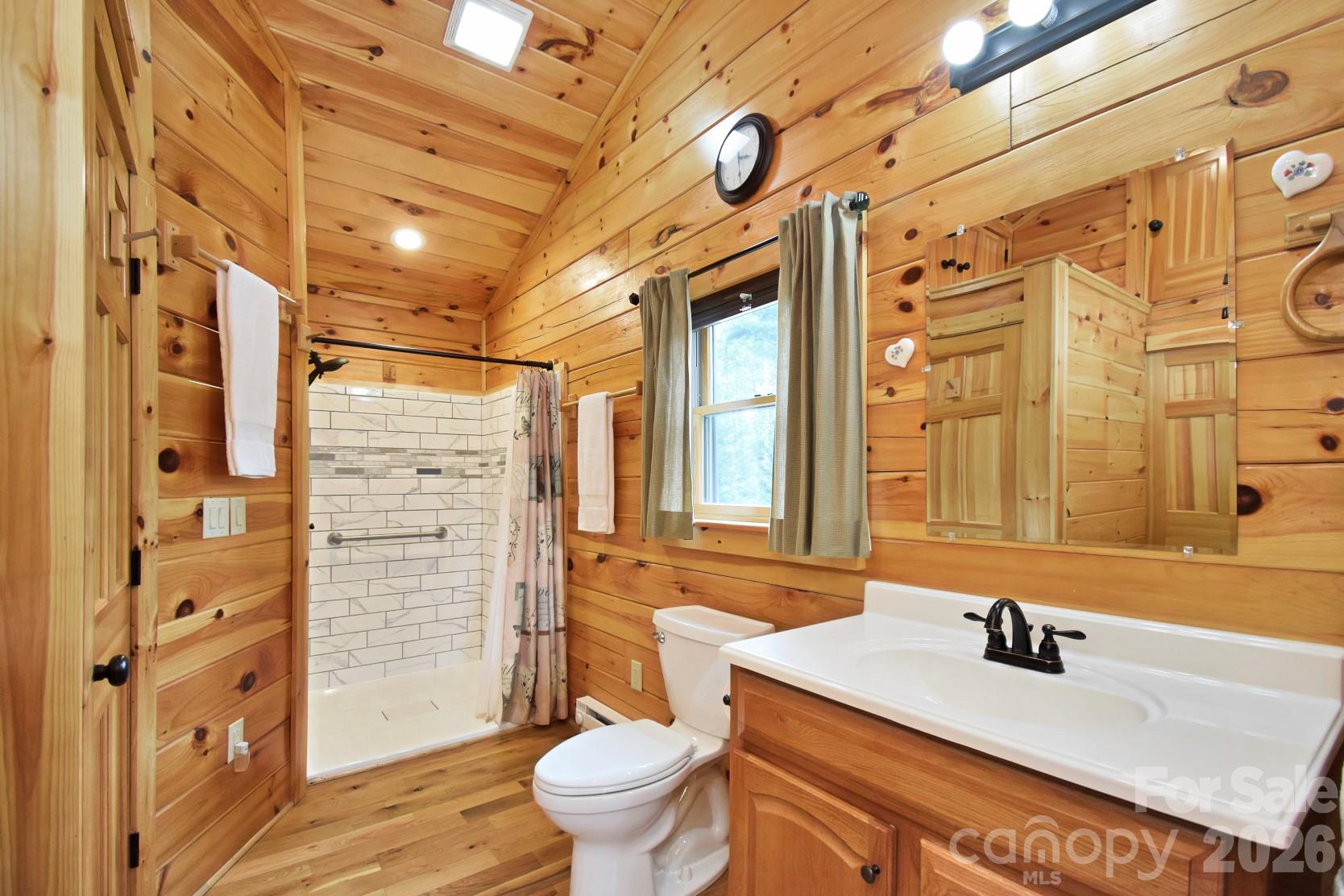 Single Family Residence at 2257 Quiet Creek Lane, Lenoir, photo 23 of 48