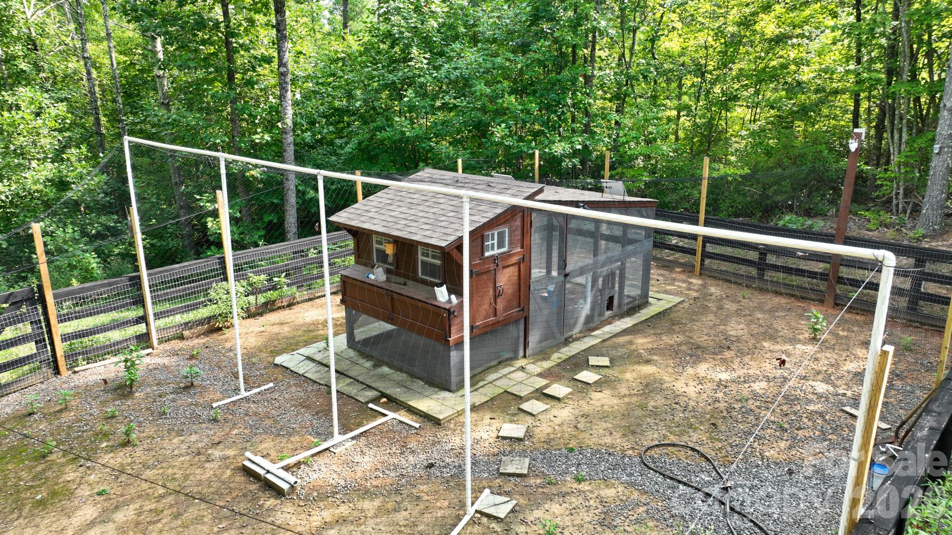 Single Family Residence at 2257 Quiet Creek Lane, Lenoir, photo 33 of 48