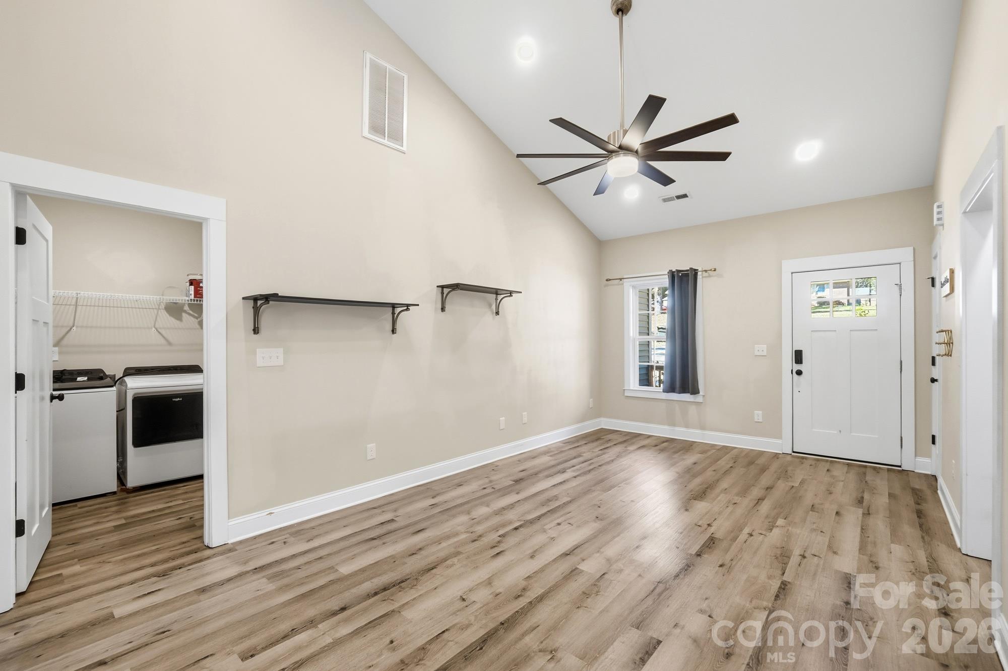 Single Family Residence at 1534 Hathaway Drive, Rock Hill, photo 10 of 47