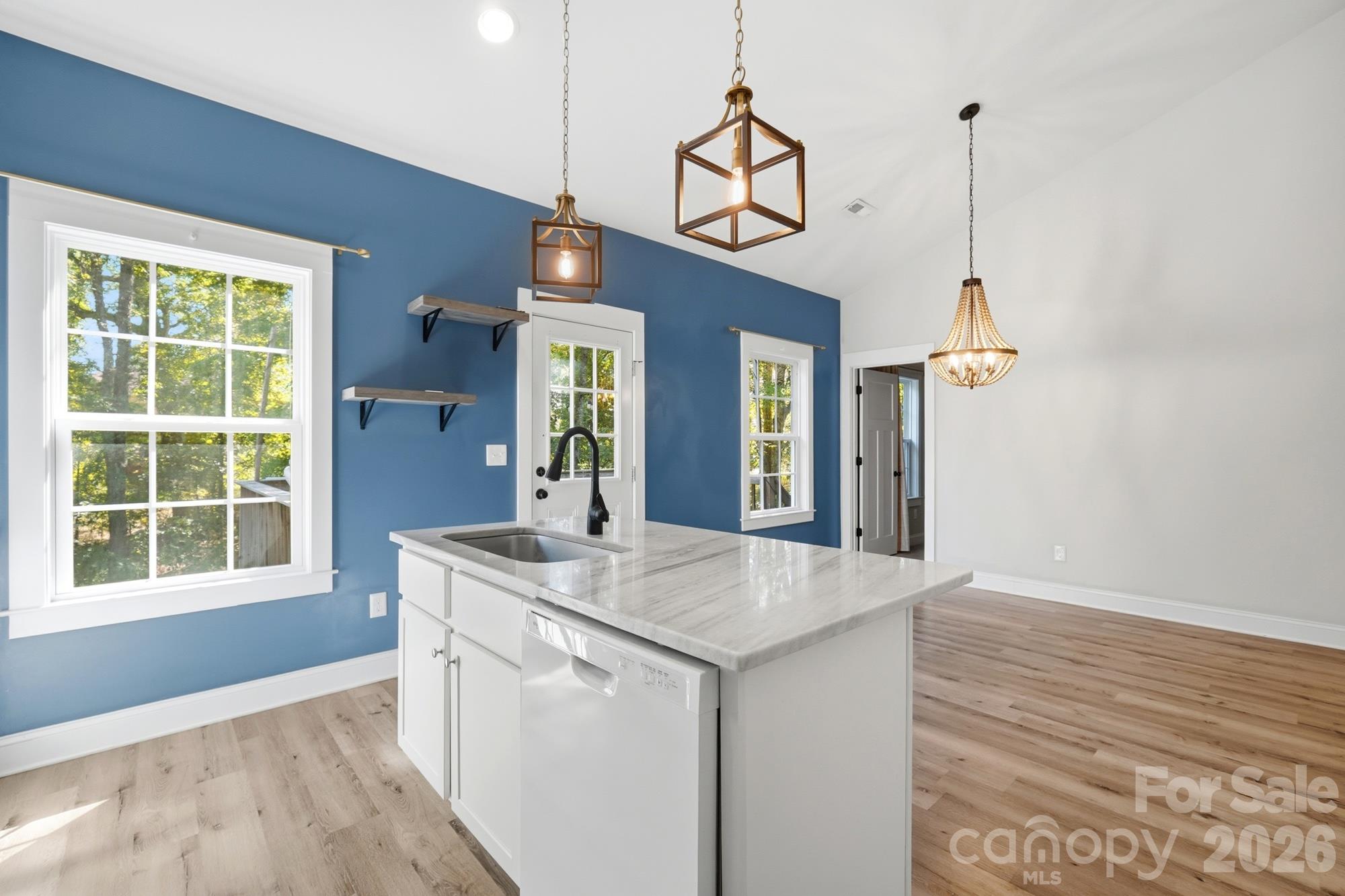 Single Family Residence at 1534 Hathaway Drive, Rock Hill, photo 18 of 47