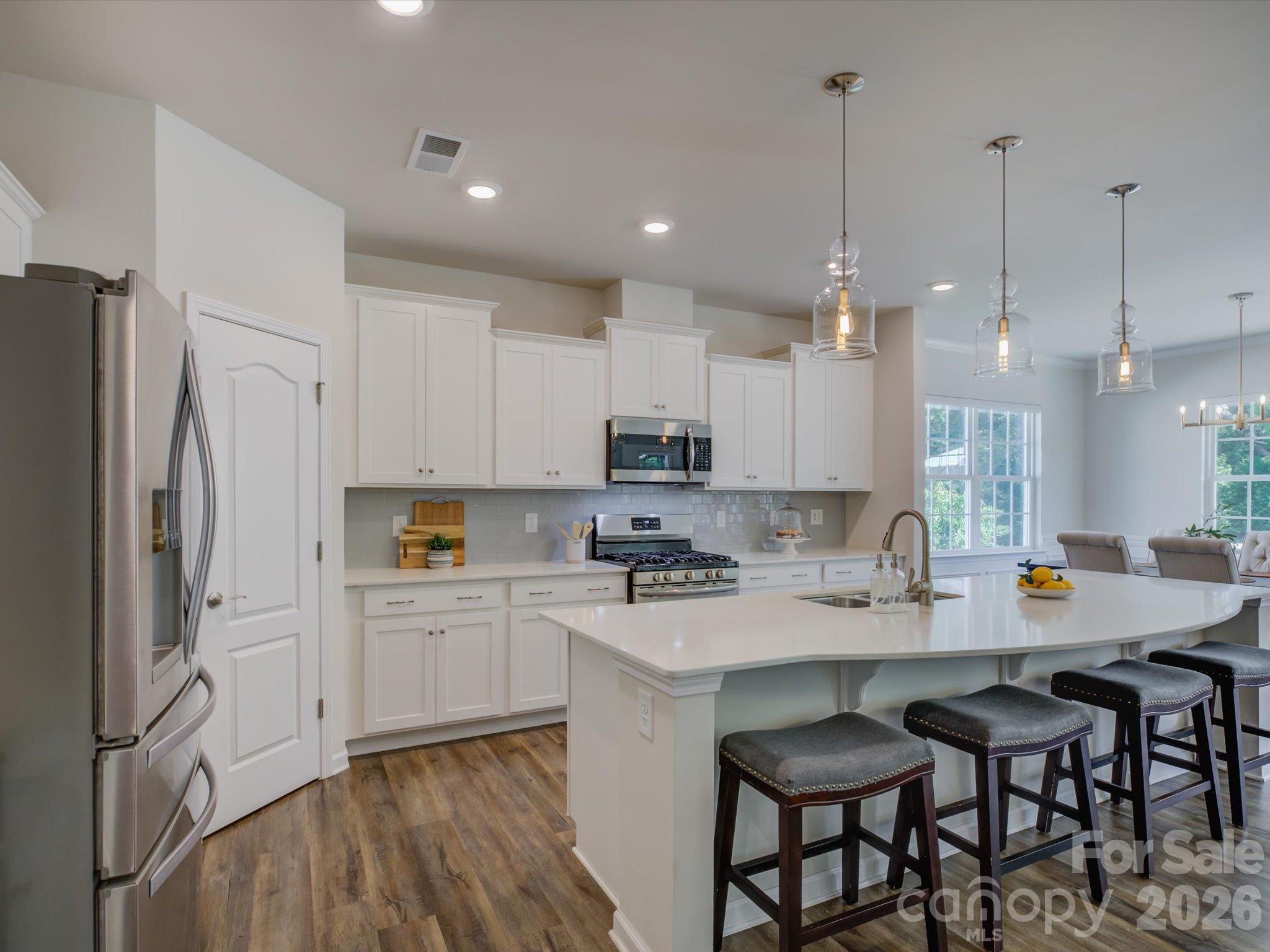 Single Family Residence at 12537 Belmont Mansion Drive, Charlotte, photo 6 of 51