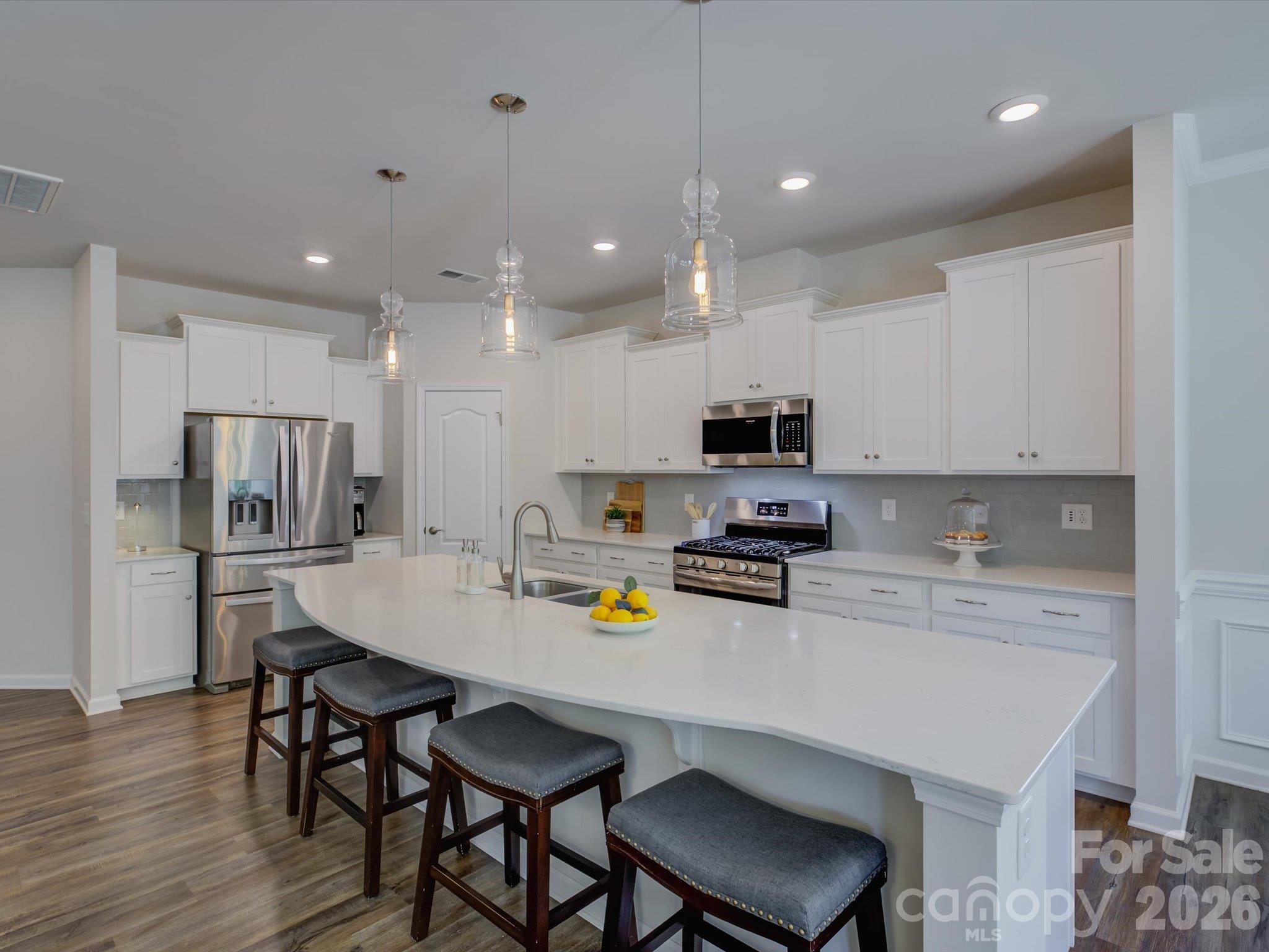 Single Family Residence at 12537 Belmont Mansion Drive, Charlotte, photo 7 of 51