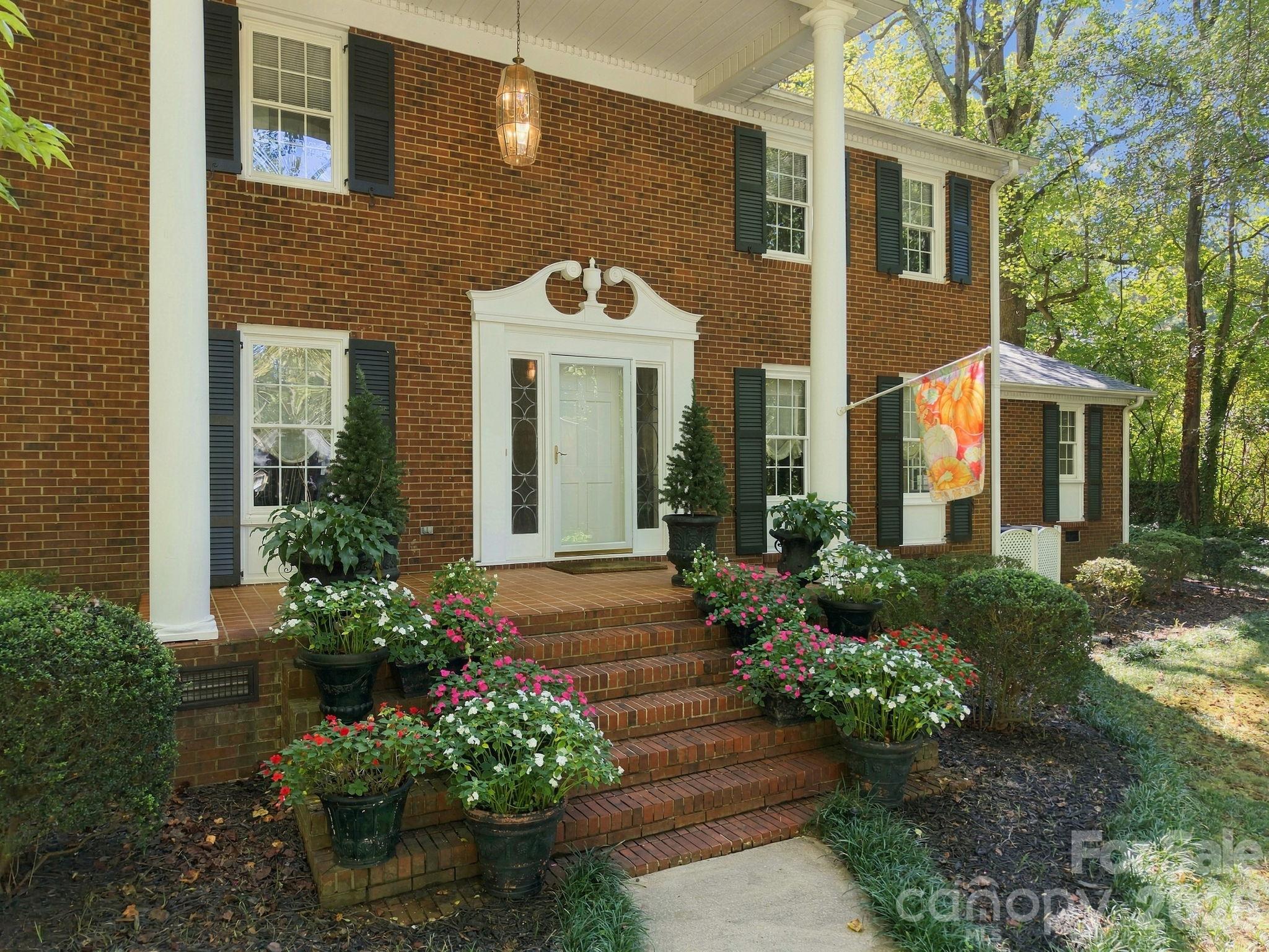Single Family Residence at 227 Camelot Drive, Salisbury, photo 6 of 48