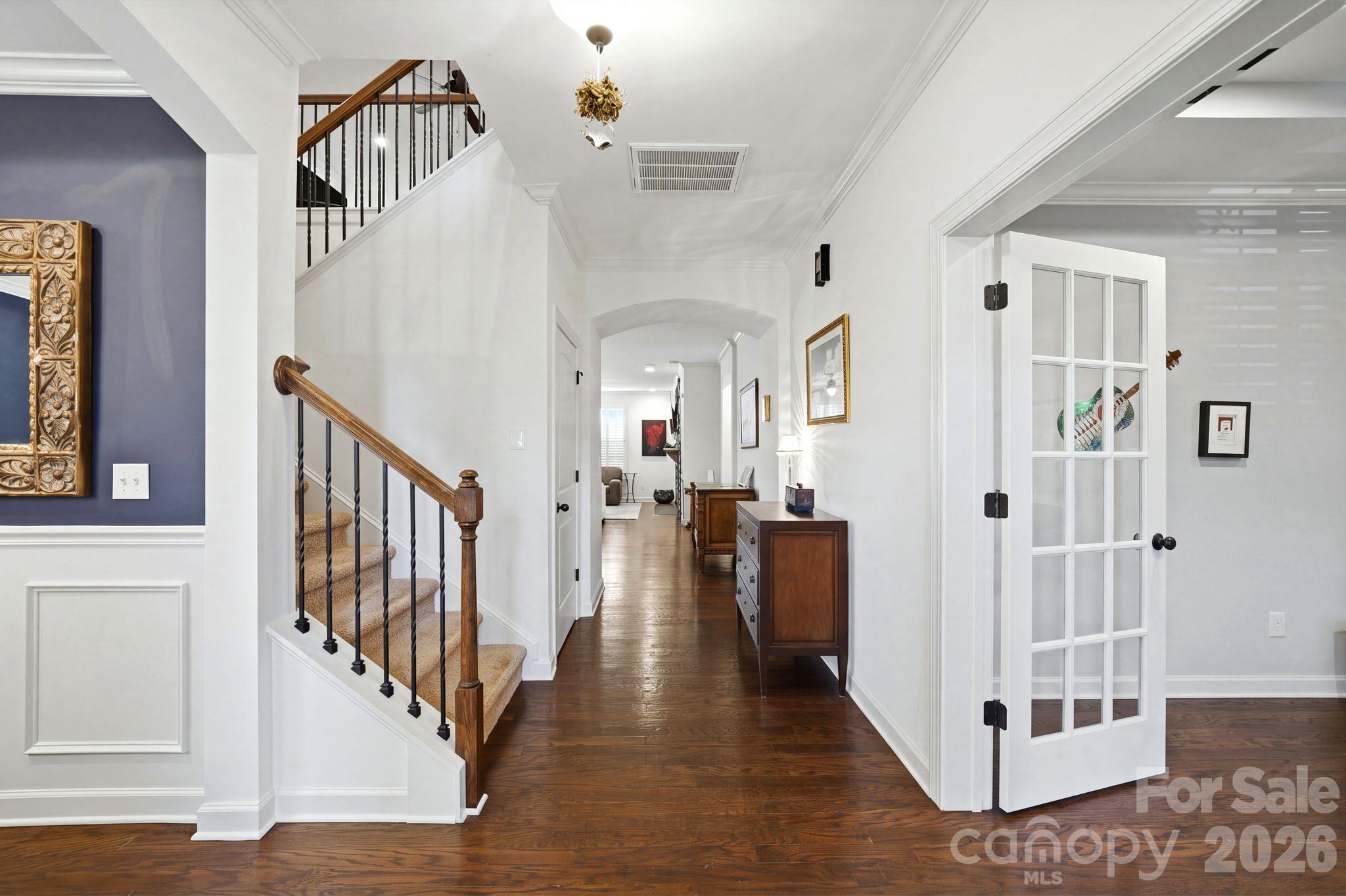 Single Family Residence at 7810 Sand Trap Lane, Stanley, photo 5 of 44