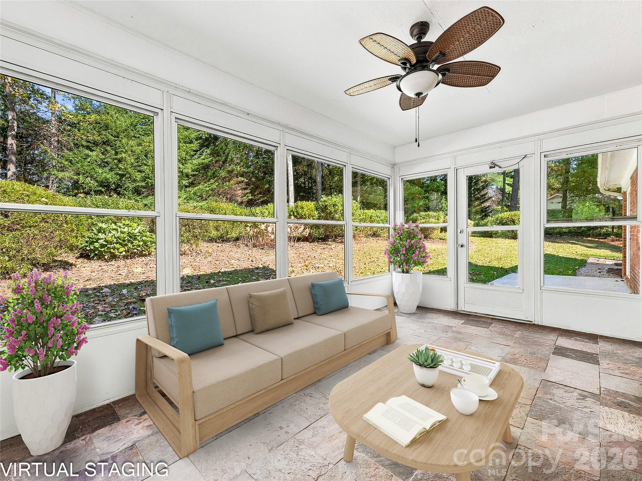 Virtually Staged - 133 Kent Lane, Hendersonville