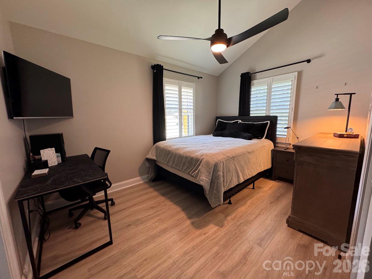 Single Family Residence at 15800 Henry Lane, Huntersville, photo 11 of 48