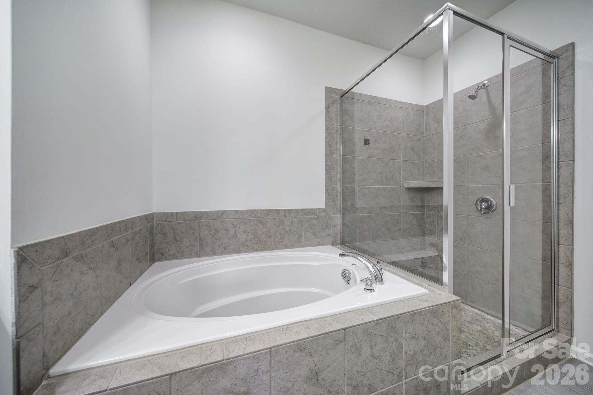 Townhouse at 620 Amber Meadows Way, Tega Cay, photo 20 of 42