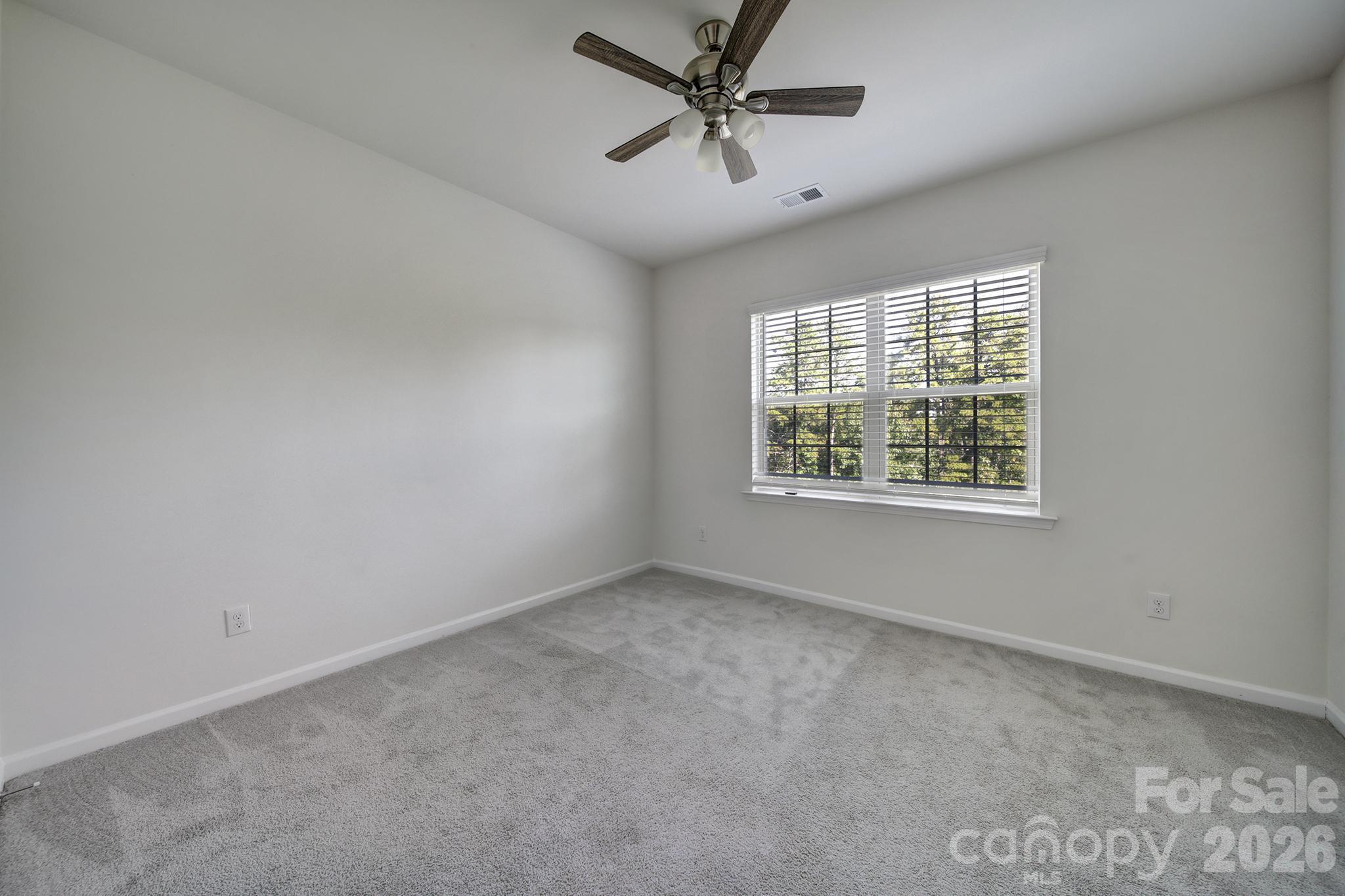 Townhouse at 620 Amber Meadows Way, Tega Cay, photo 26 of 42