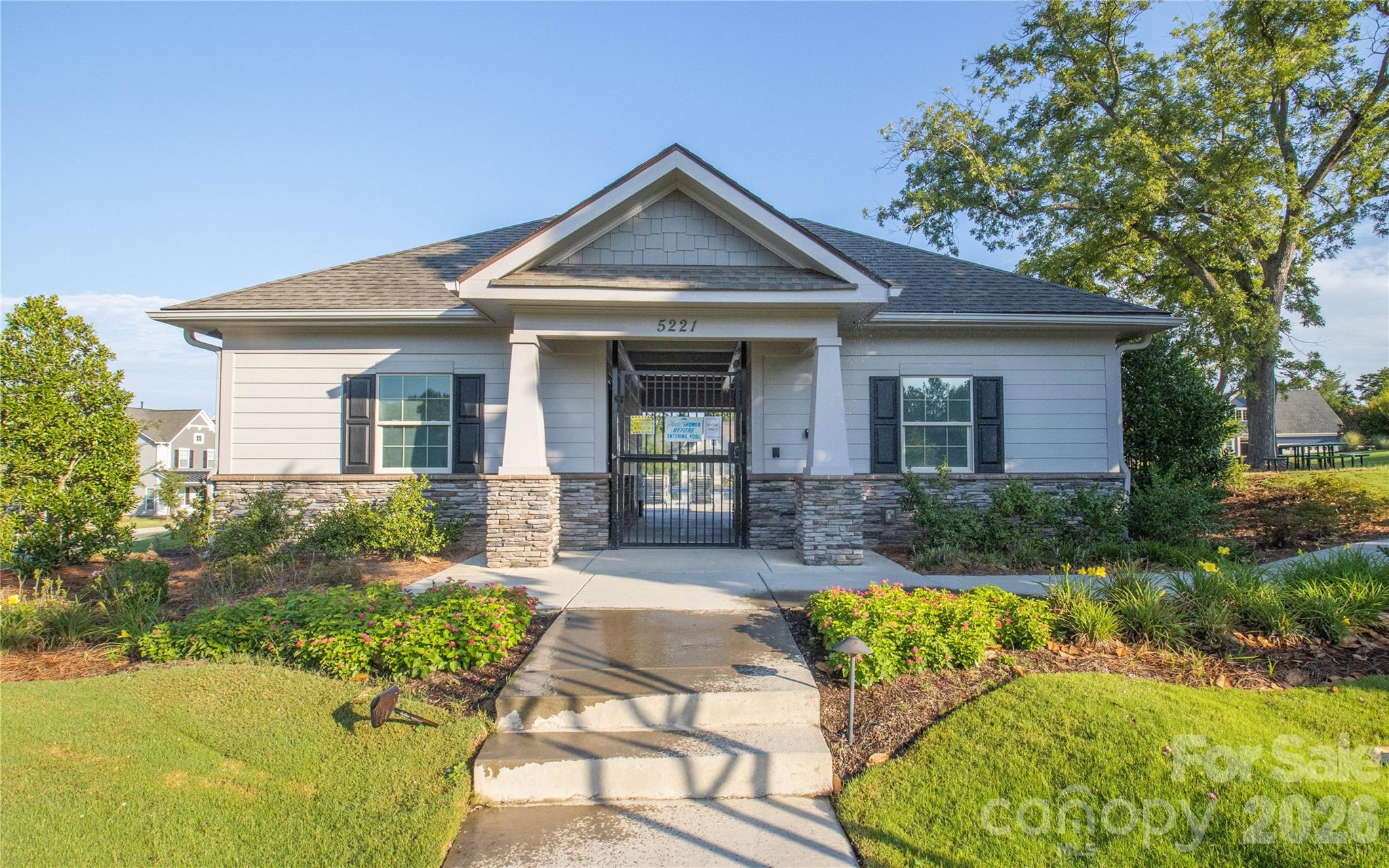 Townhouse at 620 Amber Meadows Way, Tega Cay, photo 33 of 42