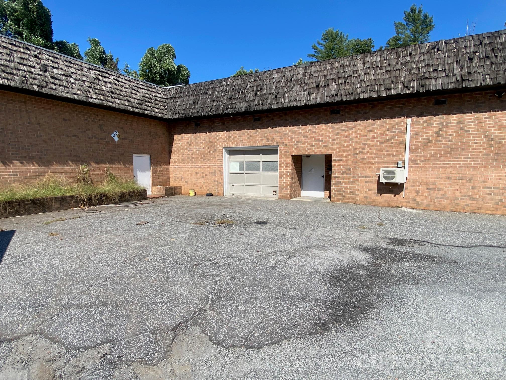 Industrial at 2171 Nc 18 Us 64 Highway, Morganton, photo 4 of 11