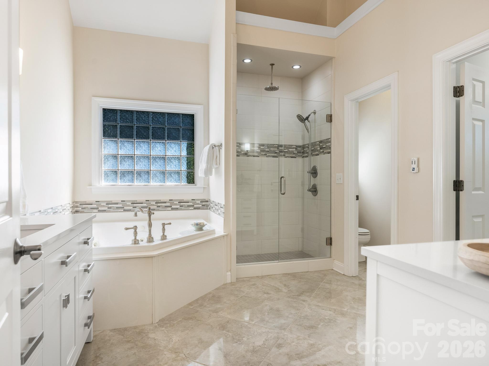 Primary Ensuite Bath - 9200 Skipaway Drive, Waxhaw