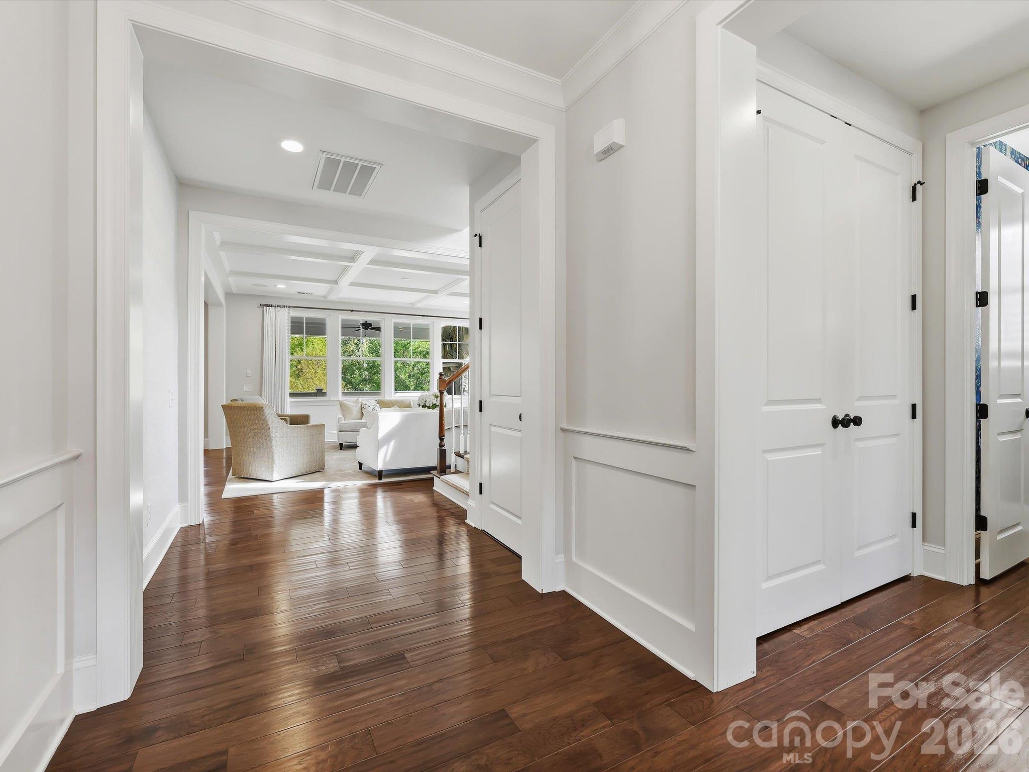 Single Family Residence at 13513 Old Store Road, Huntersville, photo 4 of 46
