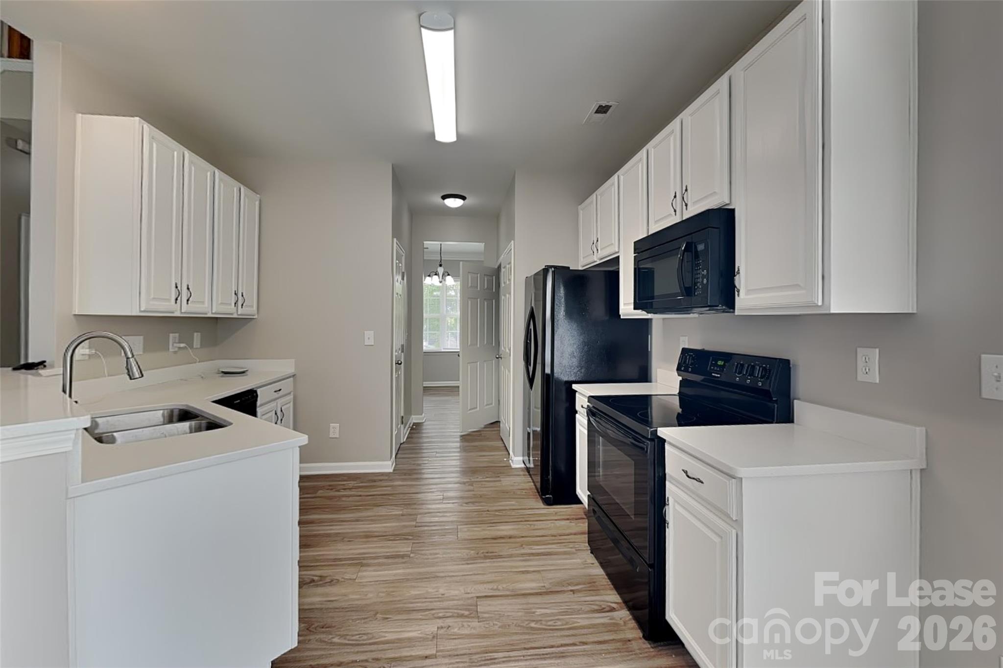 Single Family Residence at 619 Marthas View Drive, Huntersville, photo 7 of 17