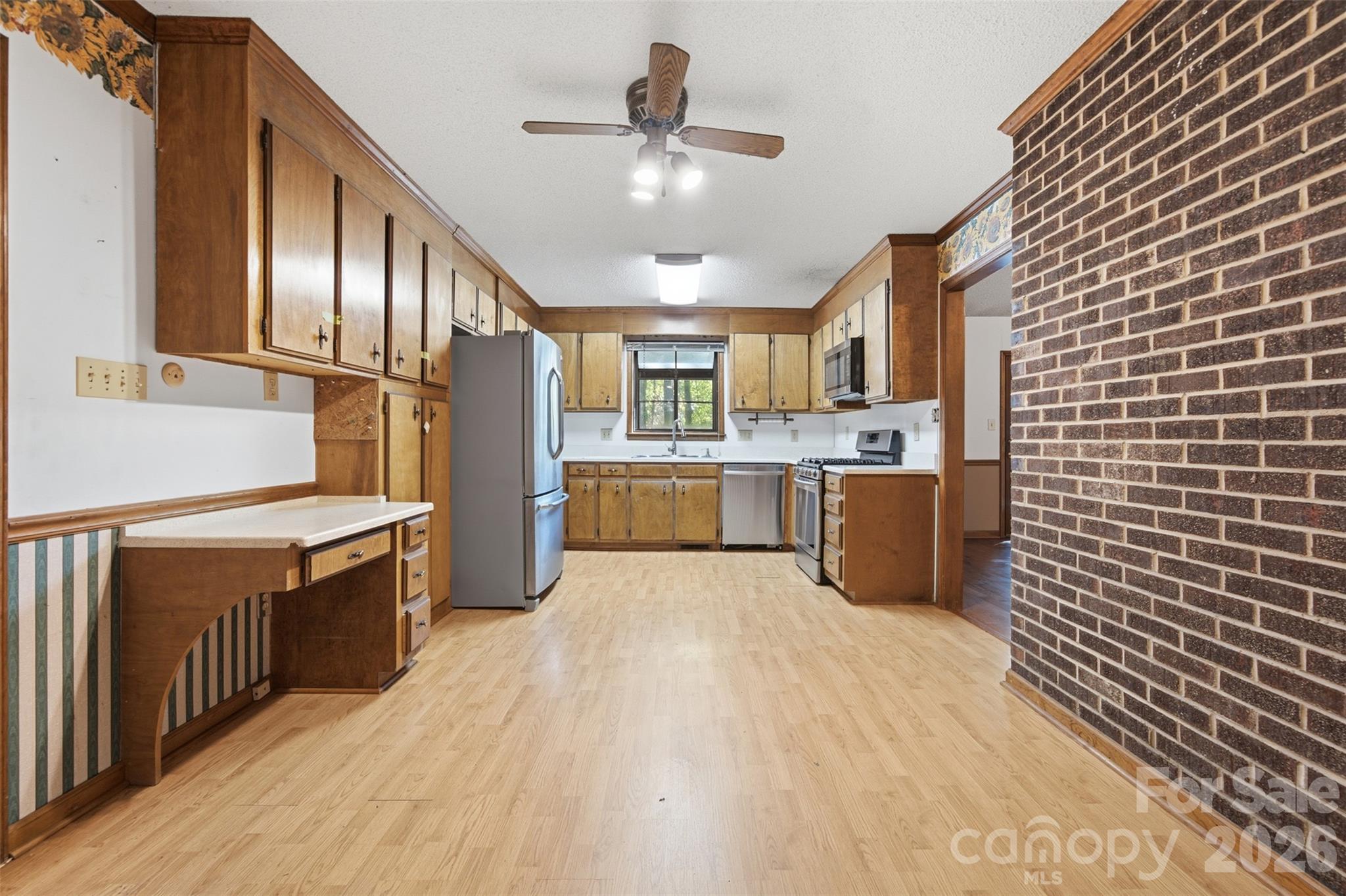 Kitchen - 8607 Wellington Lane, Harrisburg