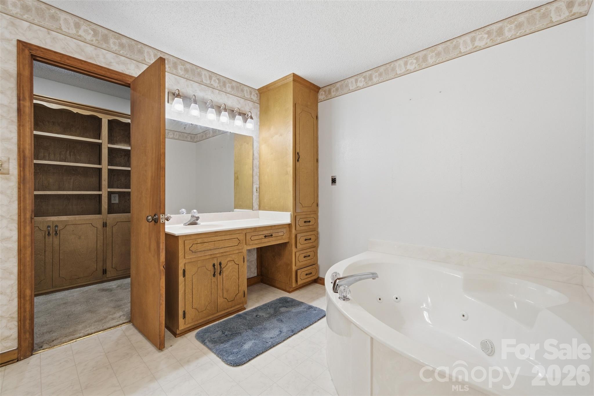 Primary Bathroom - 8607 Wellington Lane, Harrisburg