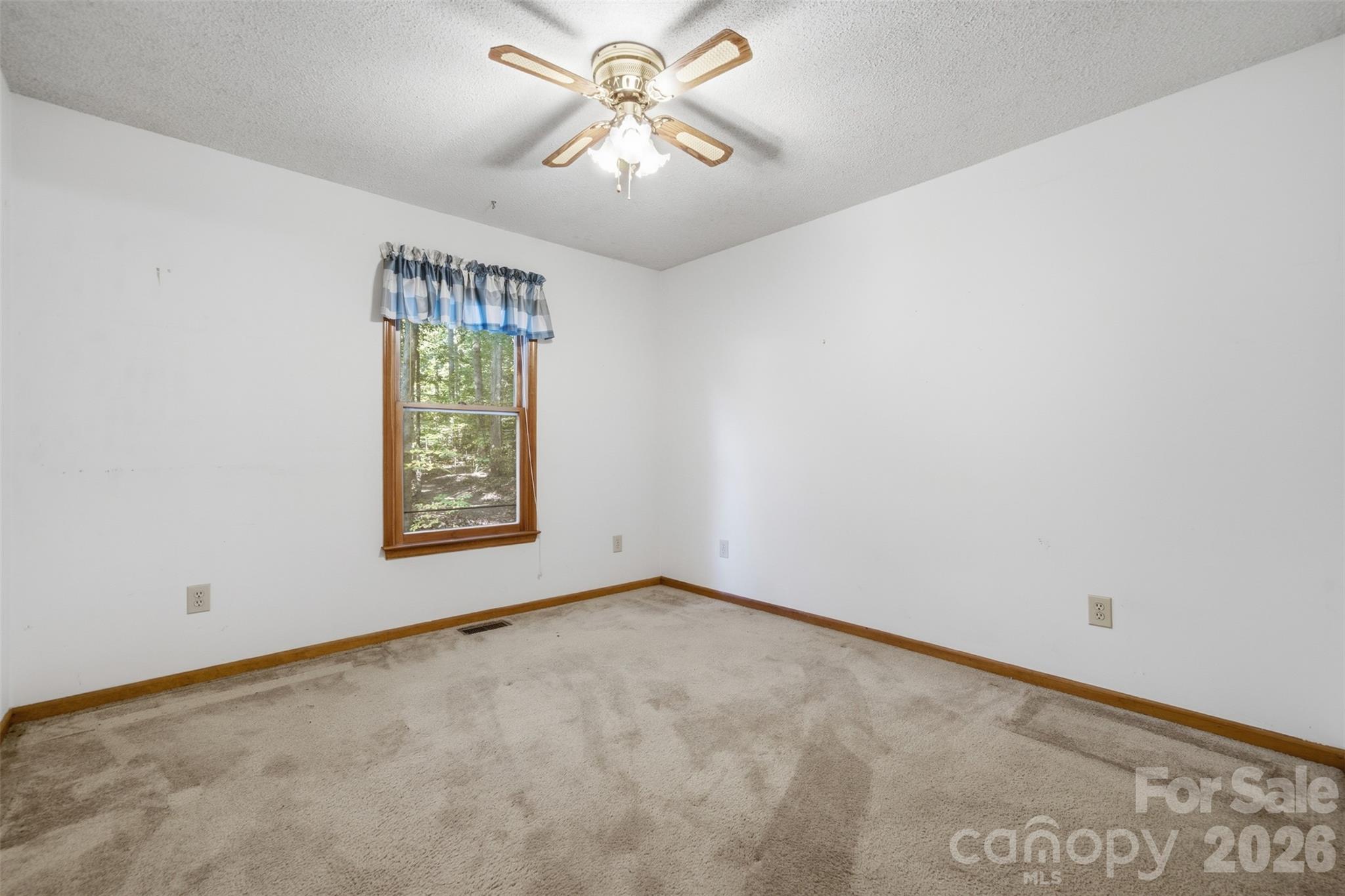 Third Guest Bedroom - 8607 Wellington Lane, Harrisburg