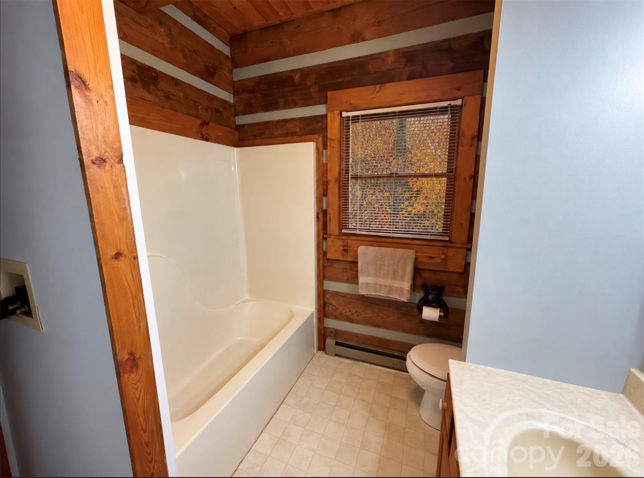 Single Family Residence at 100 Creek Bend Road, Waynesville, photo 3 of 13