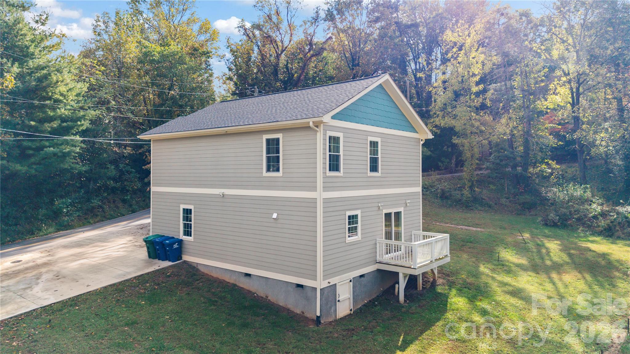 Single Family Residence at 240 Old Farm School Road, Asheville, photo 31 of 33