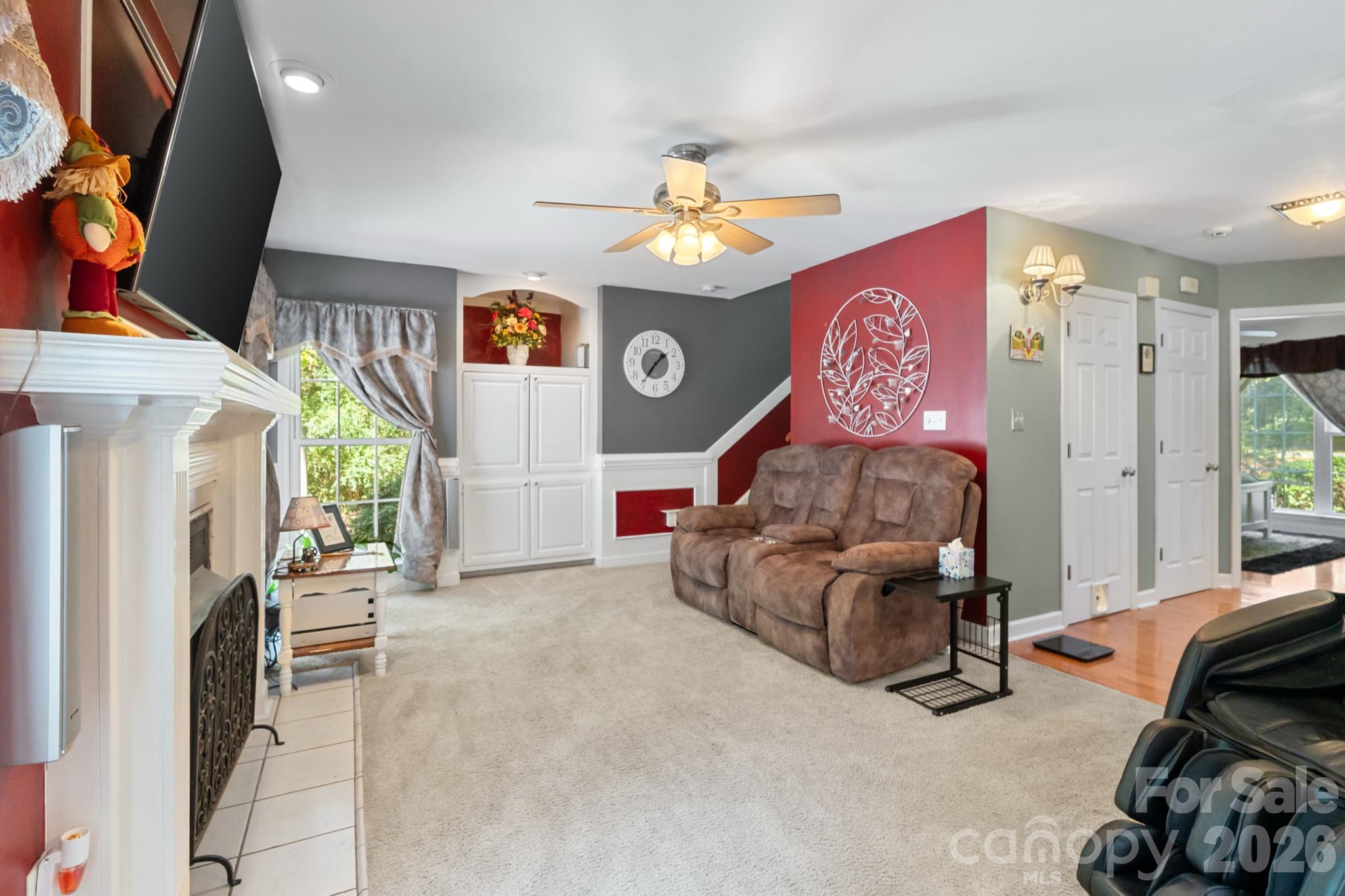 Single Family Residence at 1172 Deer Run Road, Chester, photo 8 of 47