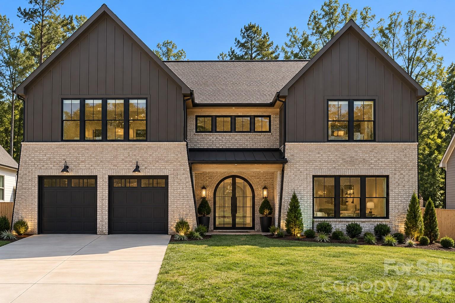 Single Family Residence at 221 Smithfield Drive, Charlotte, photo 3 of 39