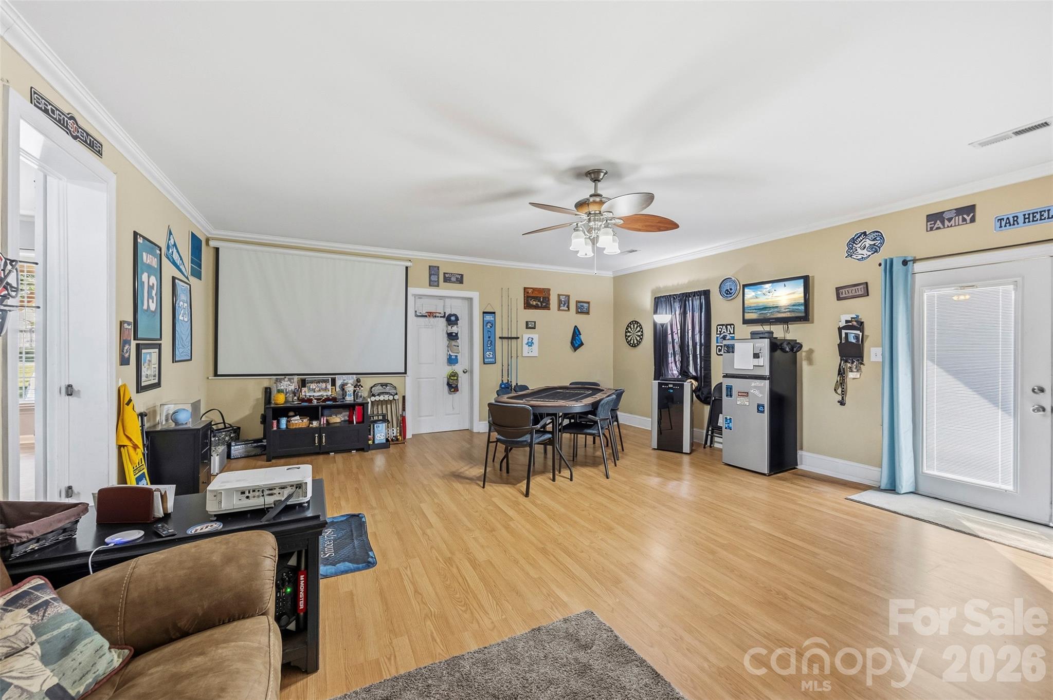 Single Family Residence at 106 White Plains Drive, Kings Mountain, photo 19 of 45