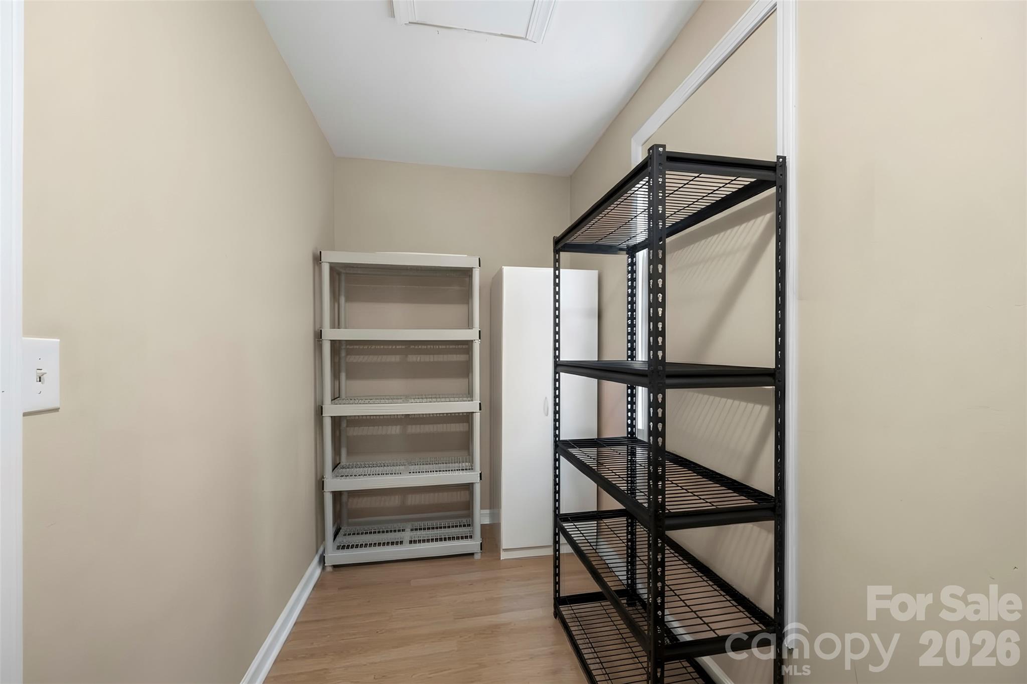 Single Family Residence at 106 White Plains Drive, Kings Mountain, photo 21 of 45
