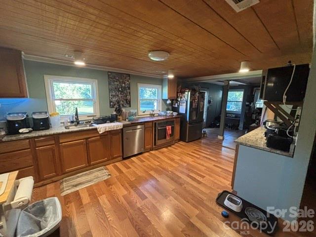 Another view in the kitchen - 107 Piedmont Road, Belmont