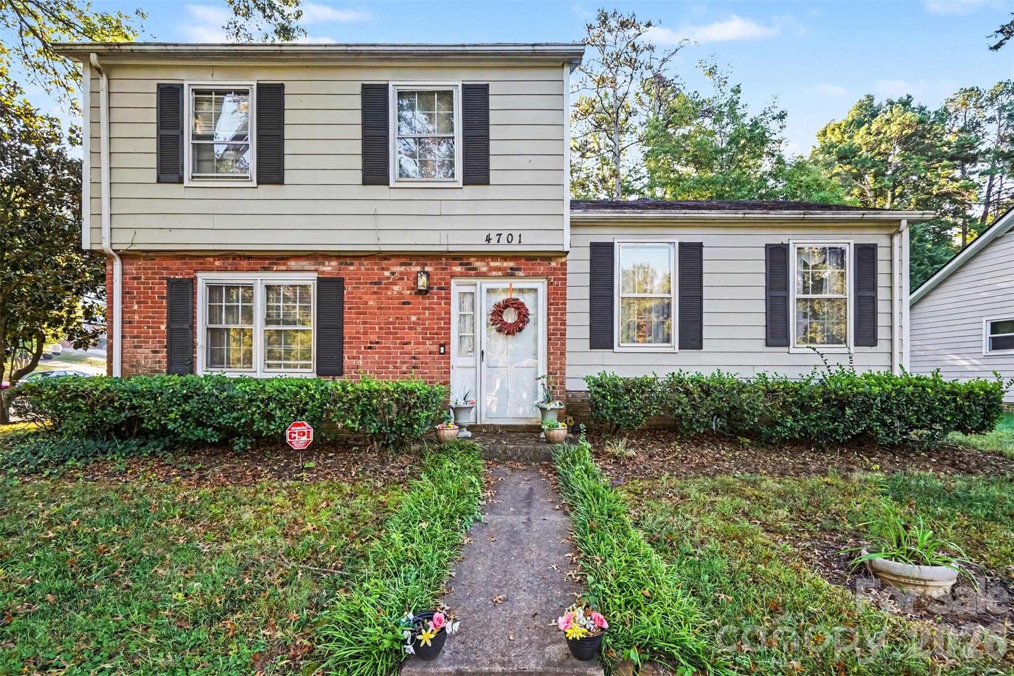 4701 Farm Pond Lane