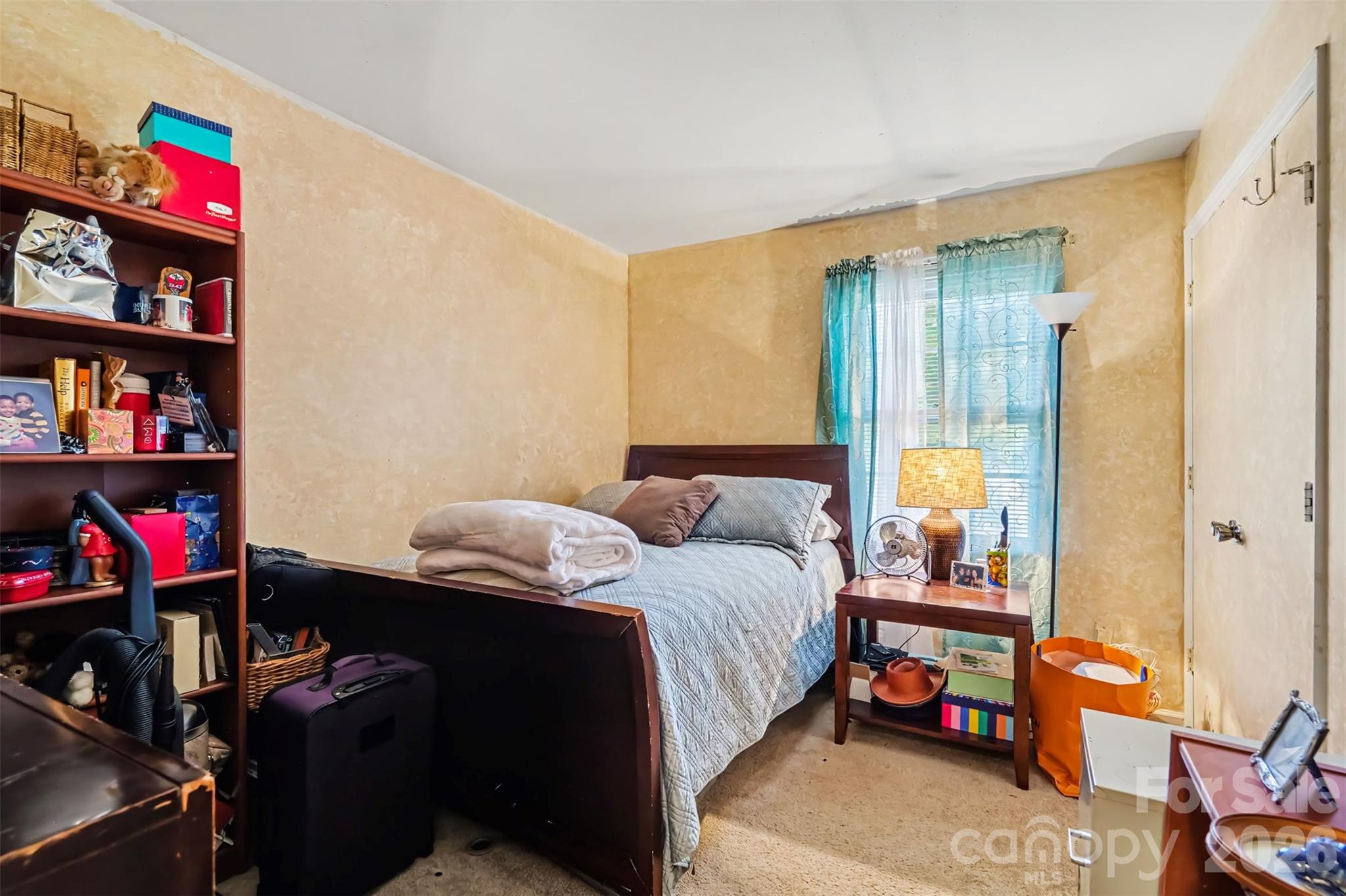 Single Family Residence at 4701 Farm Pond Lane, Charlotte, photo 17 of 23