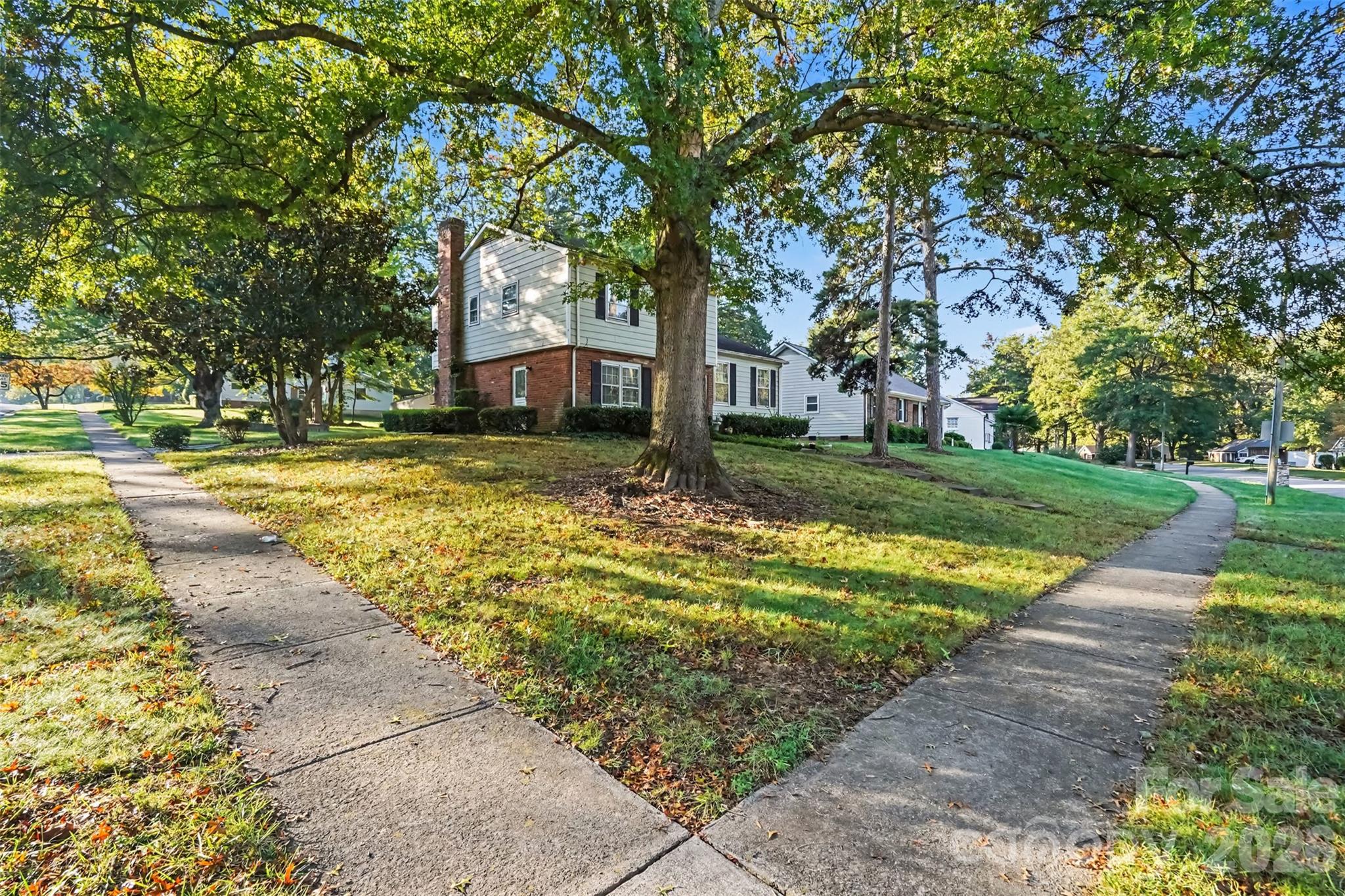 Single Family Residence at 4701 Farm Pond Lane, Charlotte, photo 22 of 23