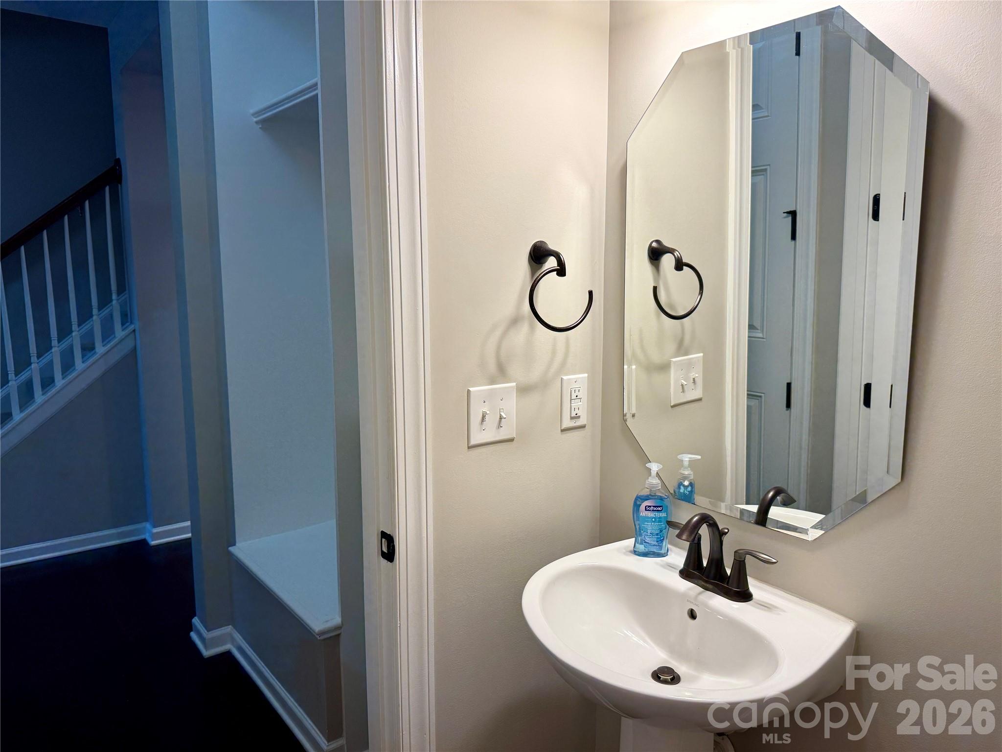 Townhouse at 9441 Glenburn Lane, Charlotte, photo 13 of 48