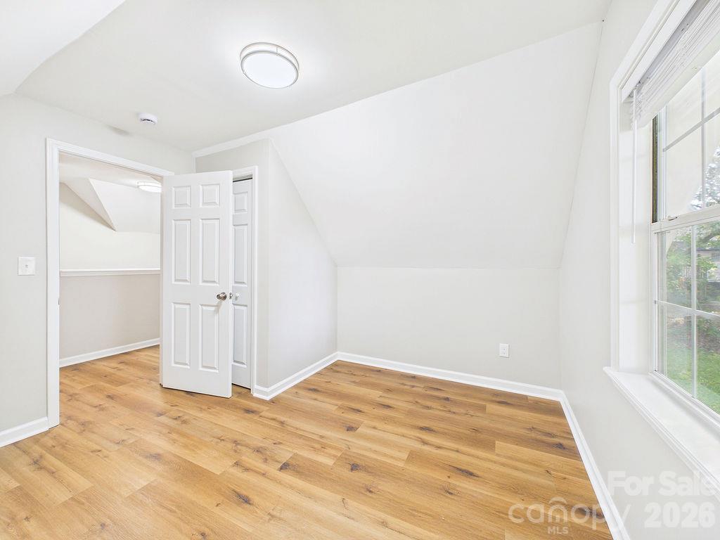 Single Family Residence at 1015 4th Avenue, Gastonia, photo 17 of 39