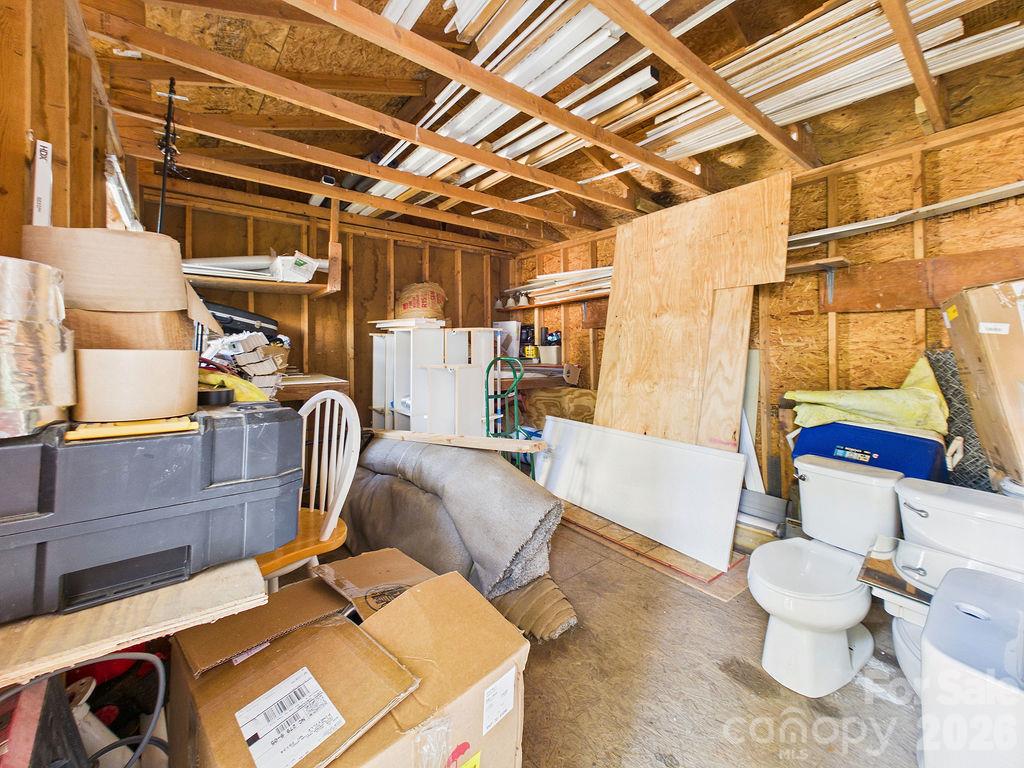 Single Family Residence at 1015 4th Avenue, Gastonia, photo 31 of 39