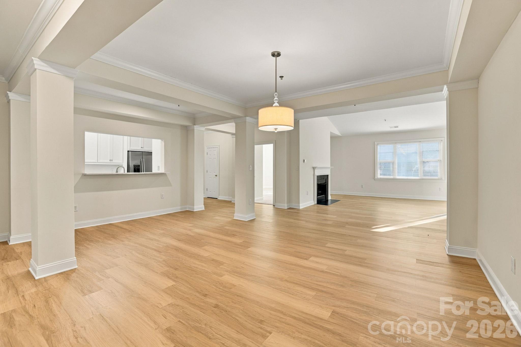 Condominium at 5601 Fairview Road, Charlotte, photo 10 of 26