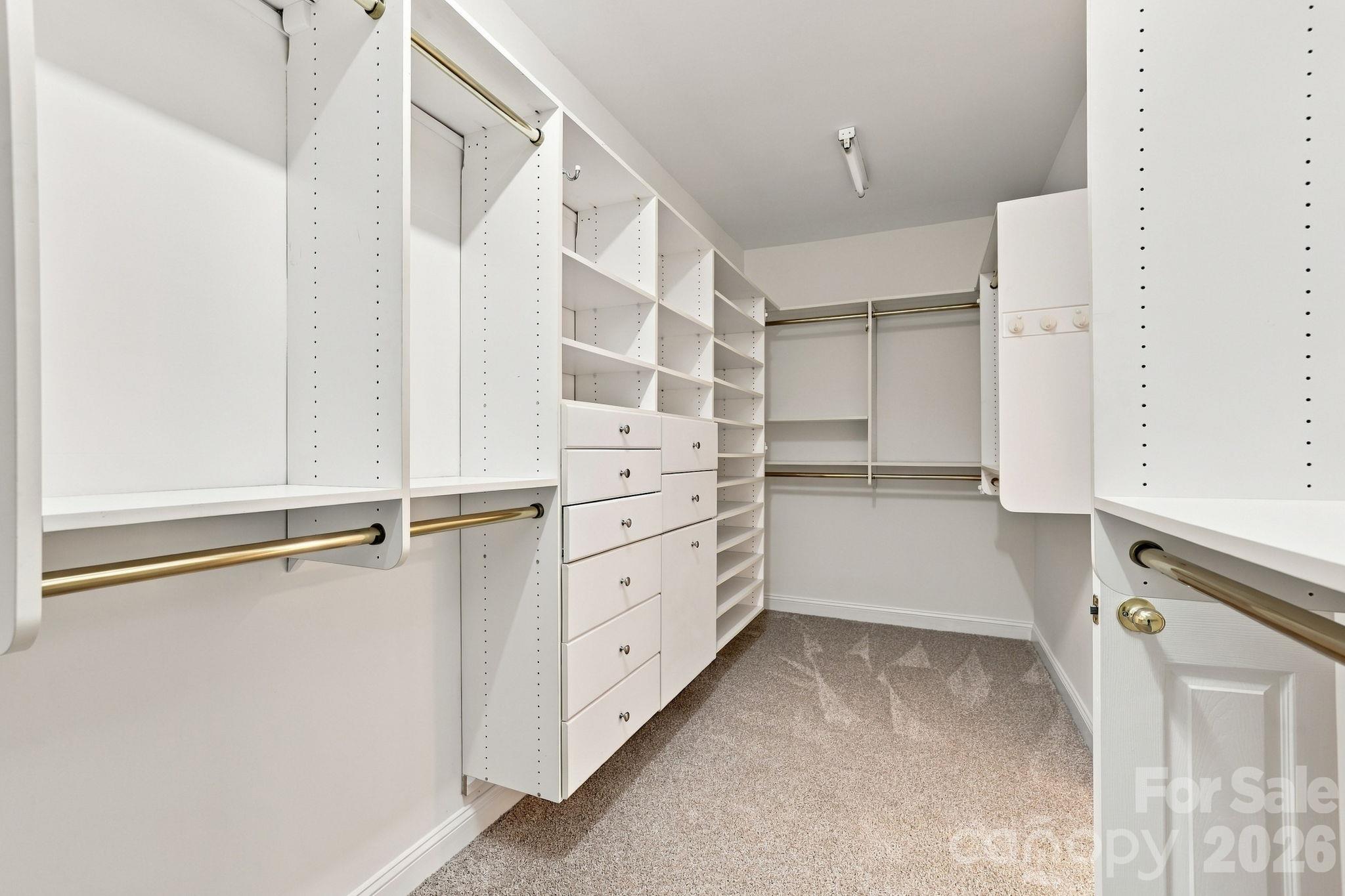 Condominium at 5601 Fairview Road, Charlotte, photo 16 of 26