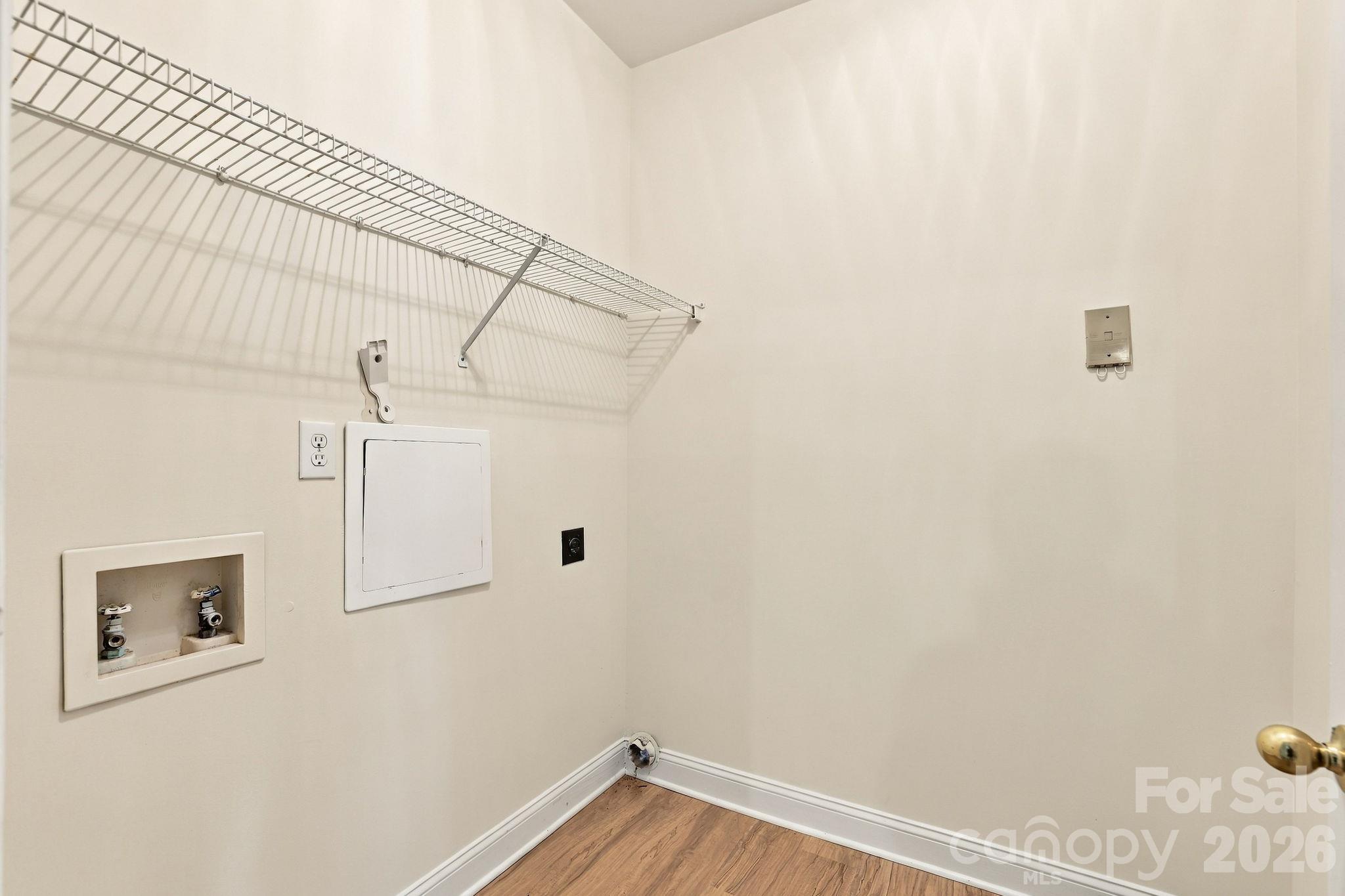Laundry room - 5601 Fairview Road, Charlotte