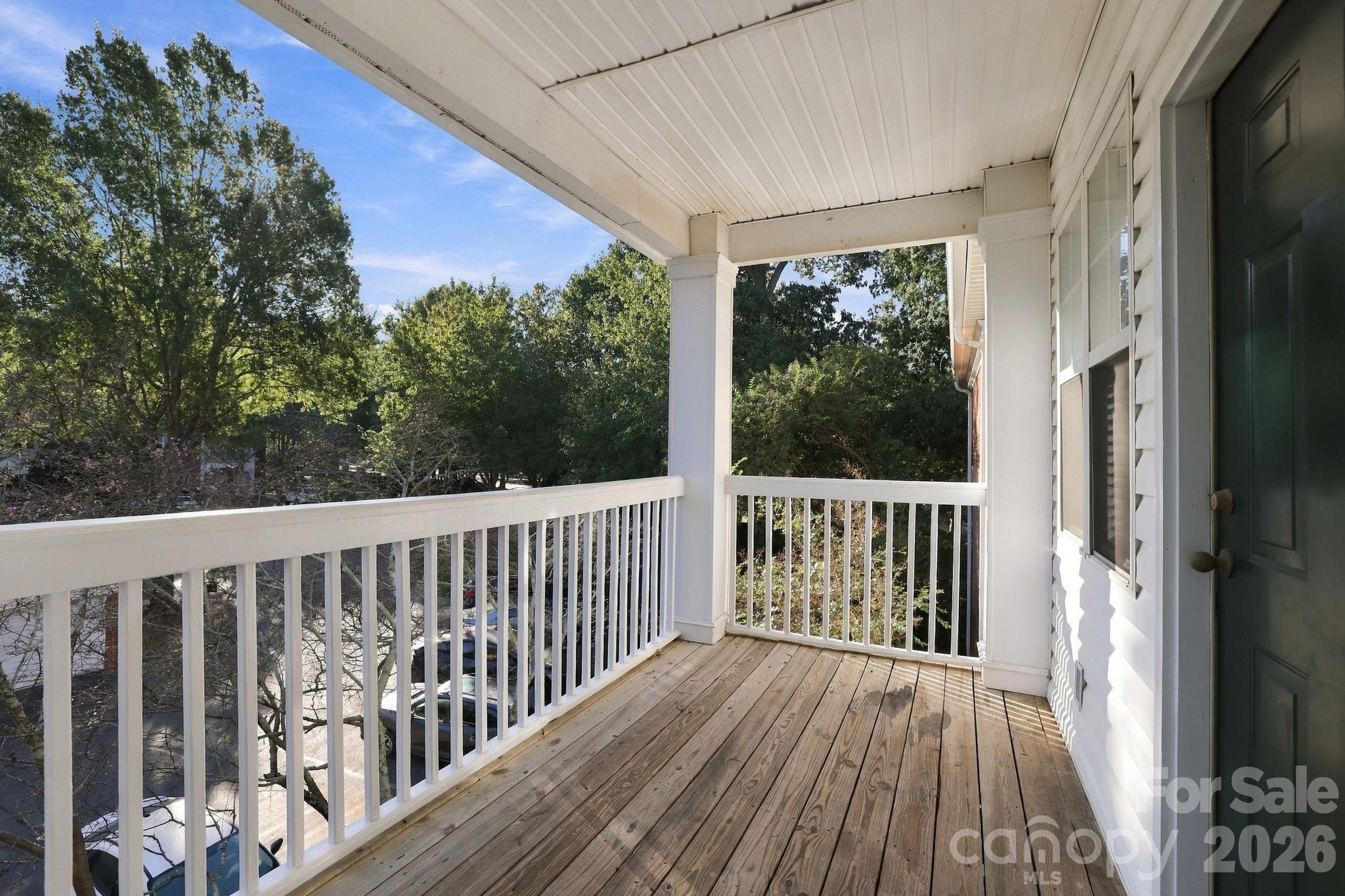 Great room Balcony - 5601 Fairview Road, Charlotte
