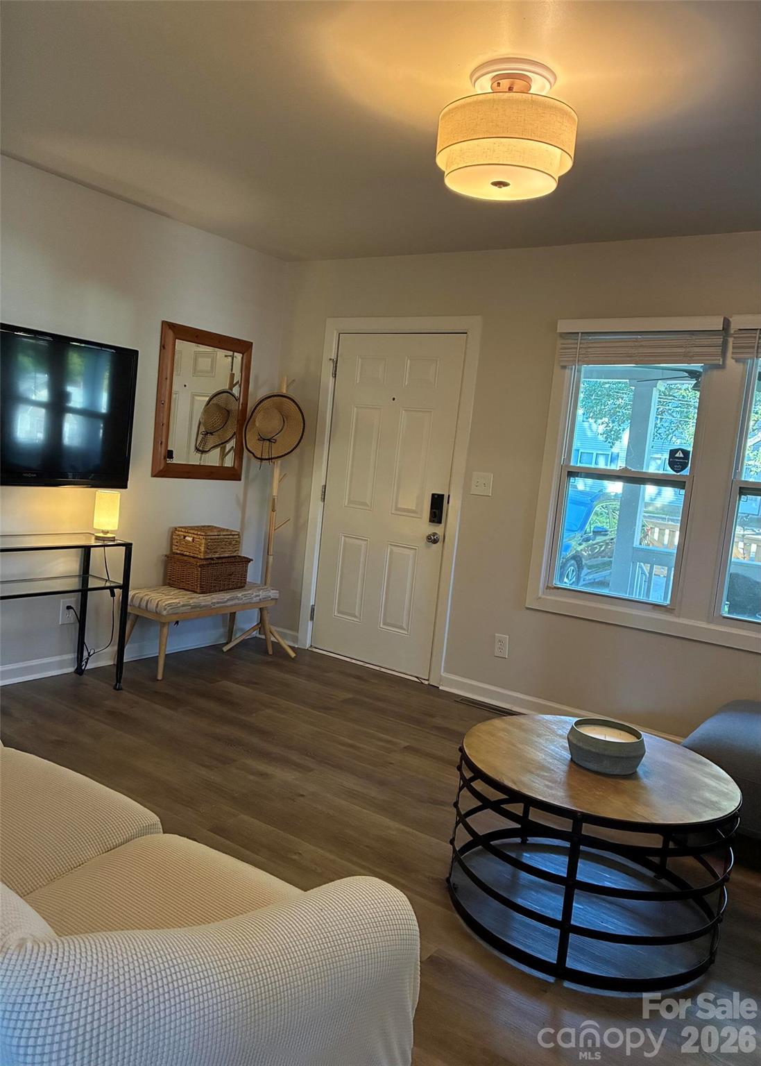 Single Family Residence at 2906 Rush Avenue, Charlotte, photo 8 of 26