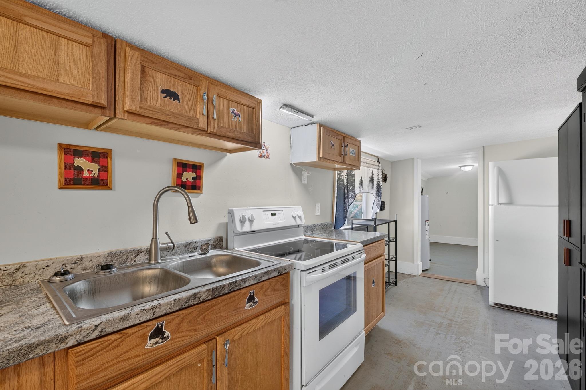 Single Family Residence at 2805 H T Road, Lenoir, photo 15 of 38