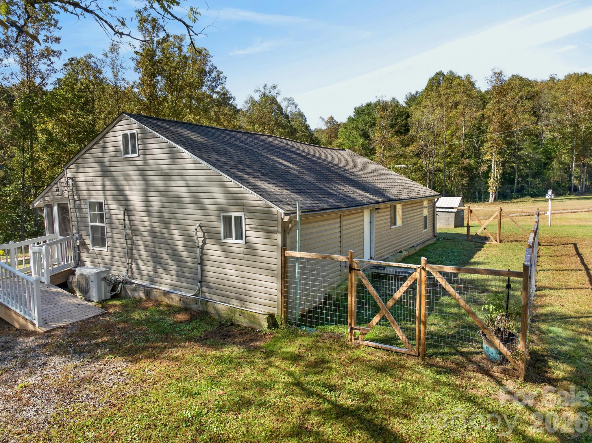 Single Family Residence at 2805 H T Road, Lenoir, photo 28 of 38