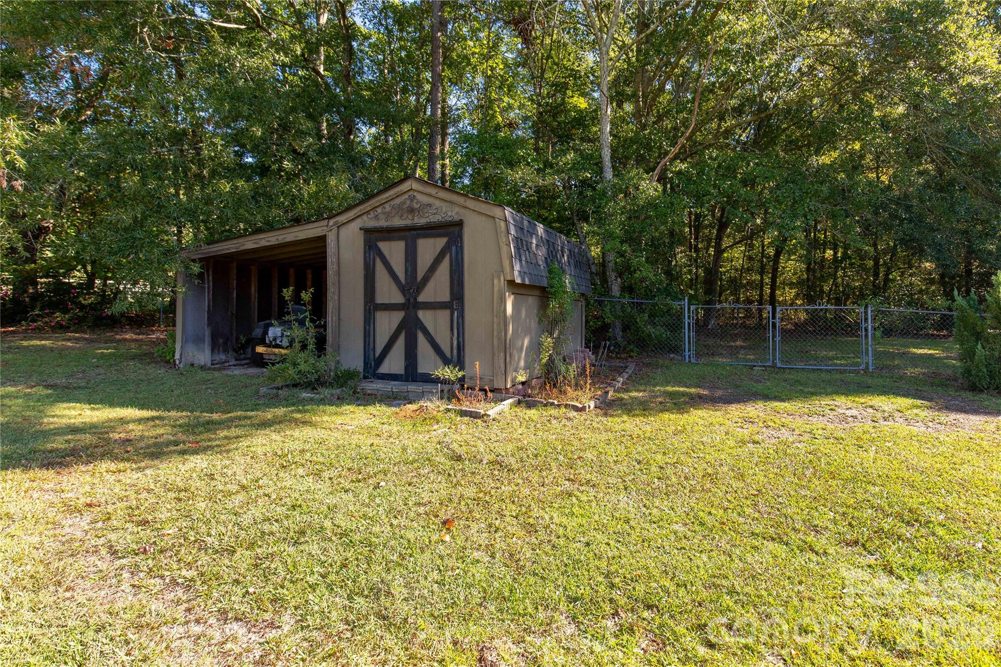 Single Family Residence at 197 Floyd Road, Kershaw, photo 34 of 45