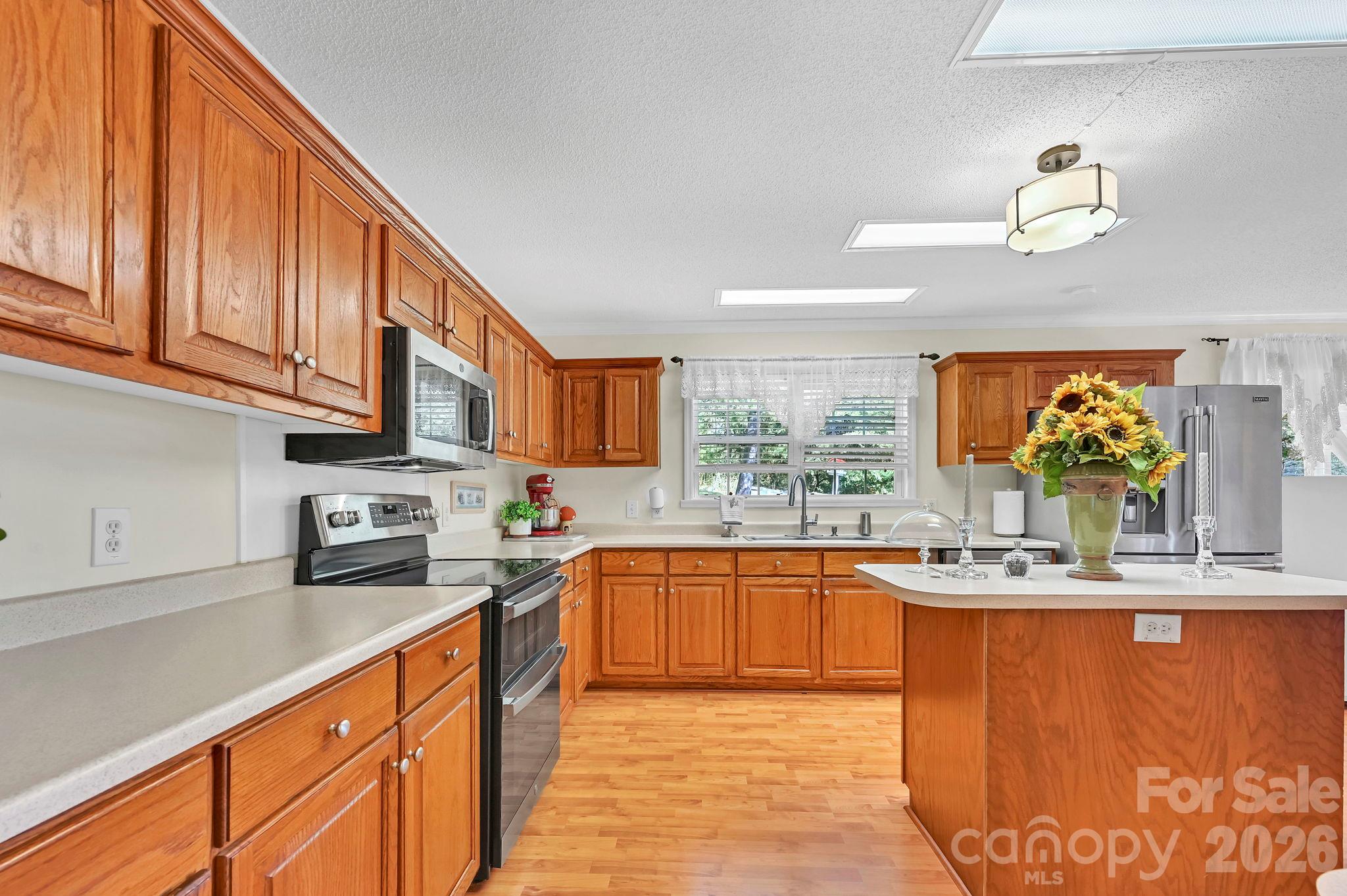 Single Family Residence at 85 Hidden Meadow Drive, Candler, photo 18 of 48